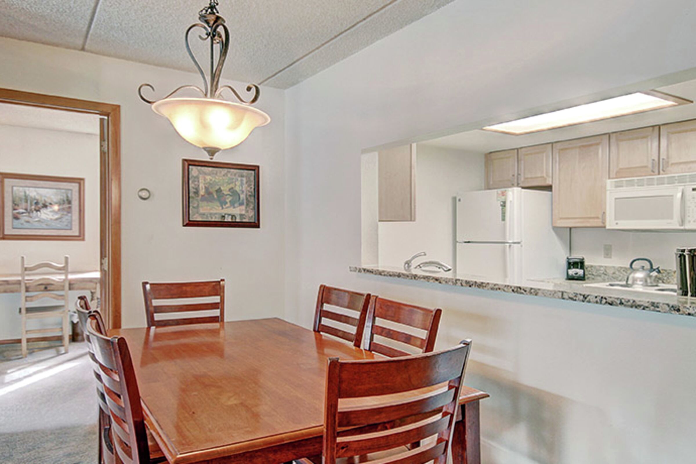 Dining Room & Kitchen