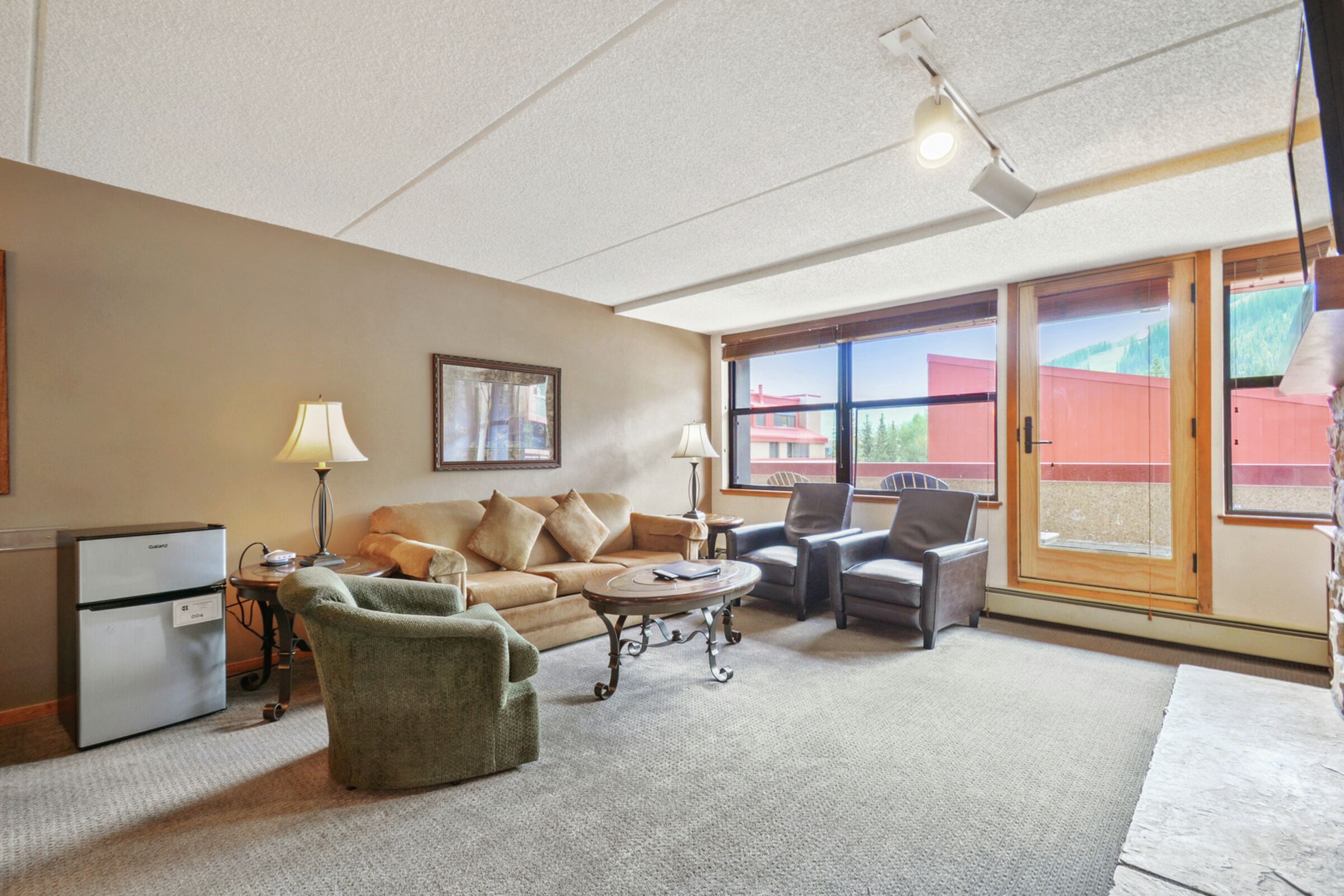 #247/249 - Living Room