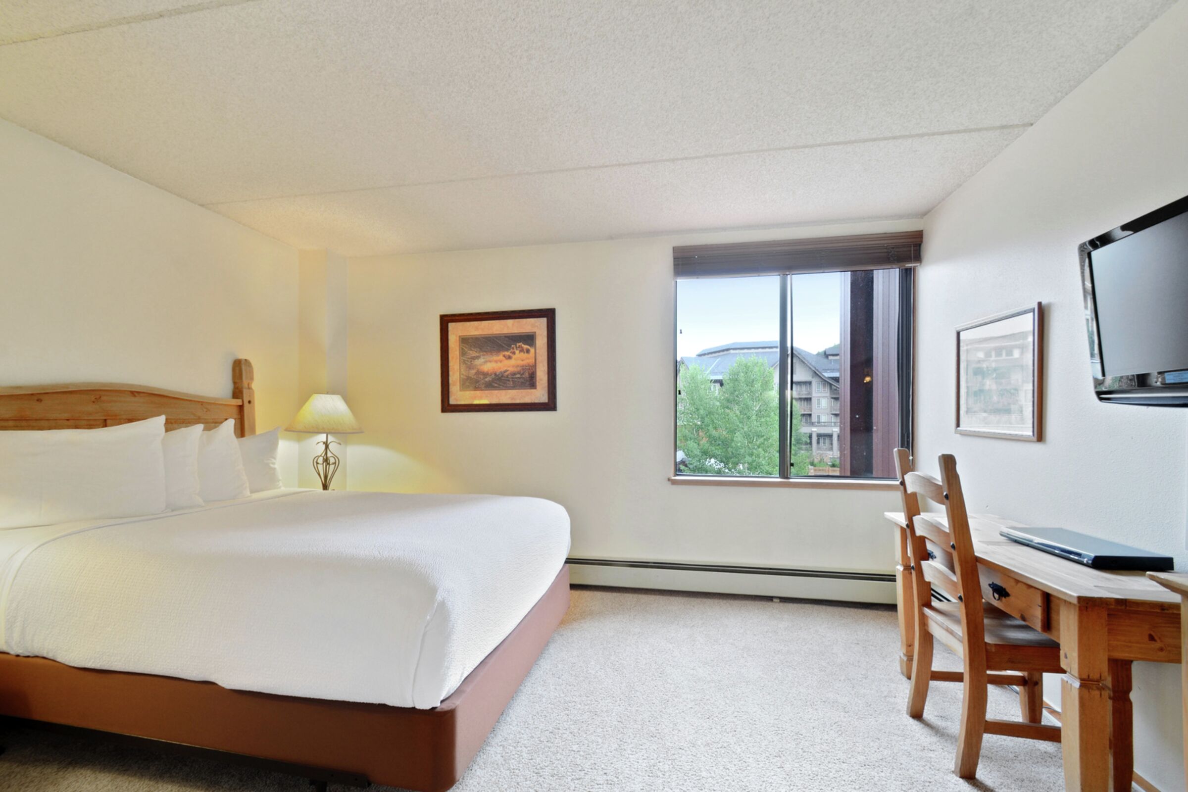 #332/334 - Bedroom
