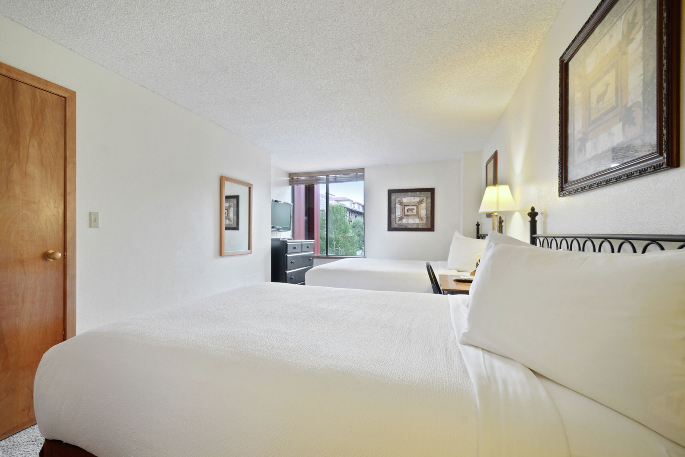 #332/334 - Bedroom