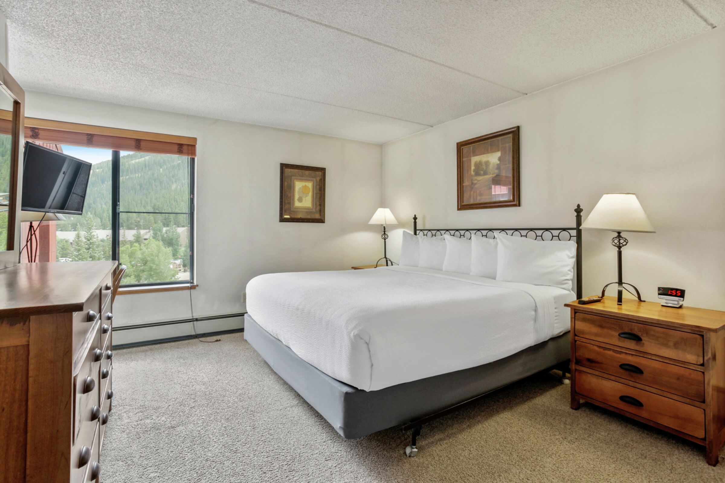 #447/449 - Bedroom
