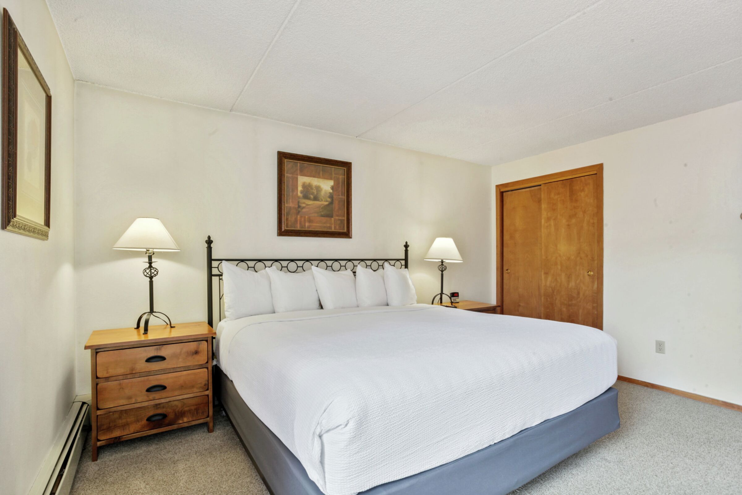 #447/449 - Bedroom