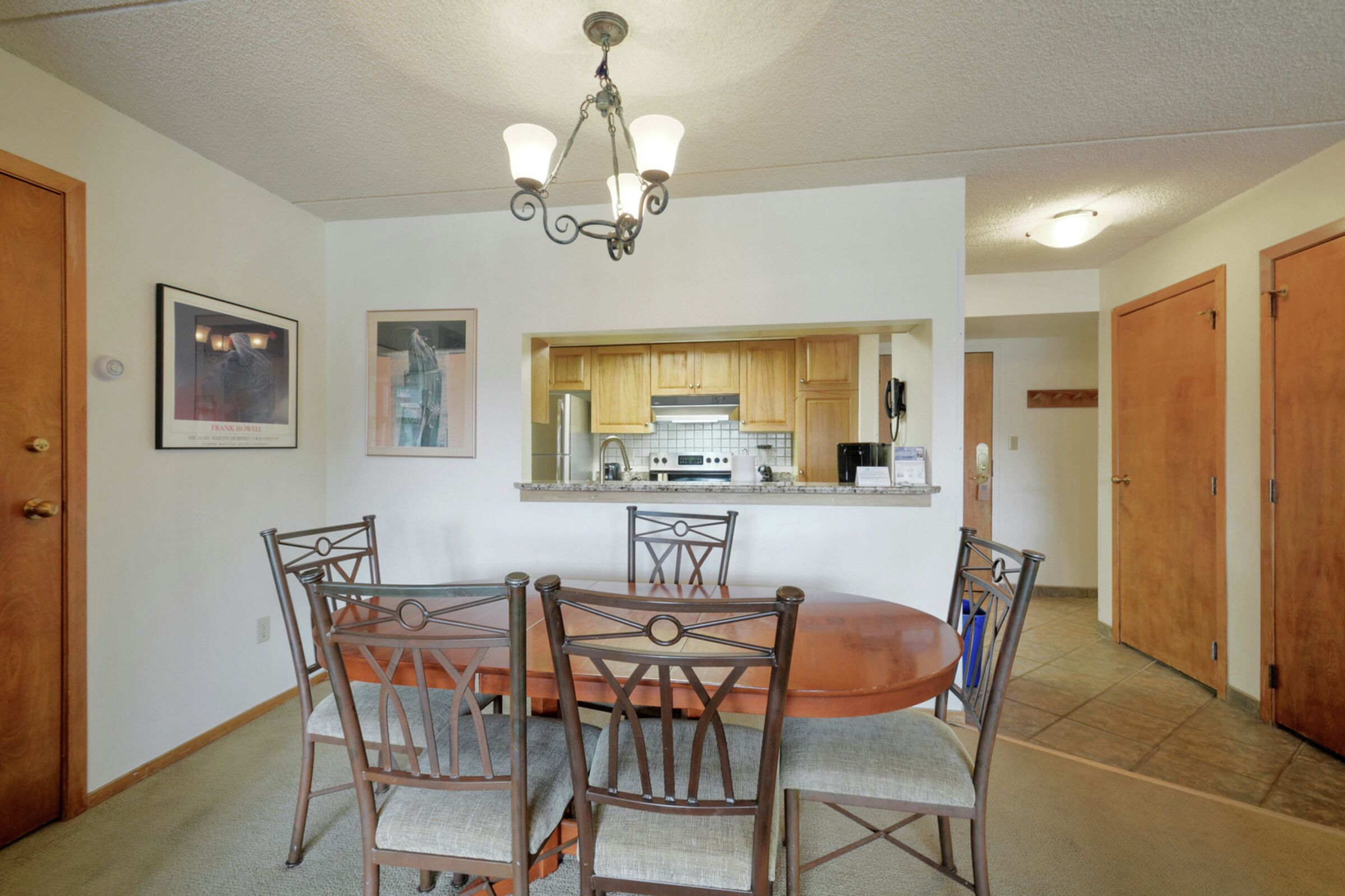 Dining Room & Kitchen