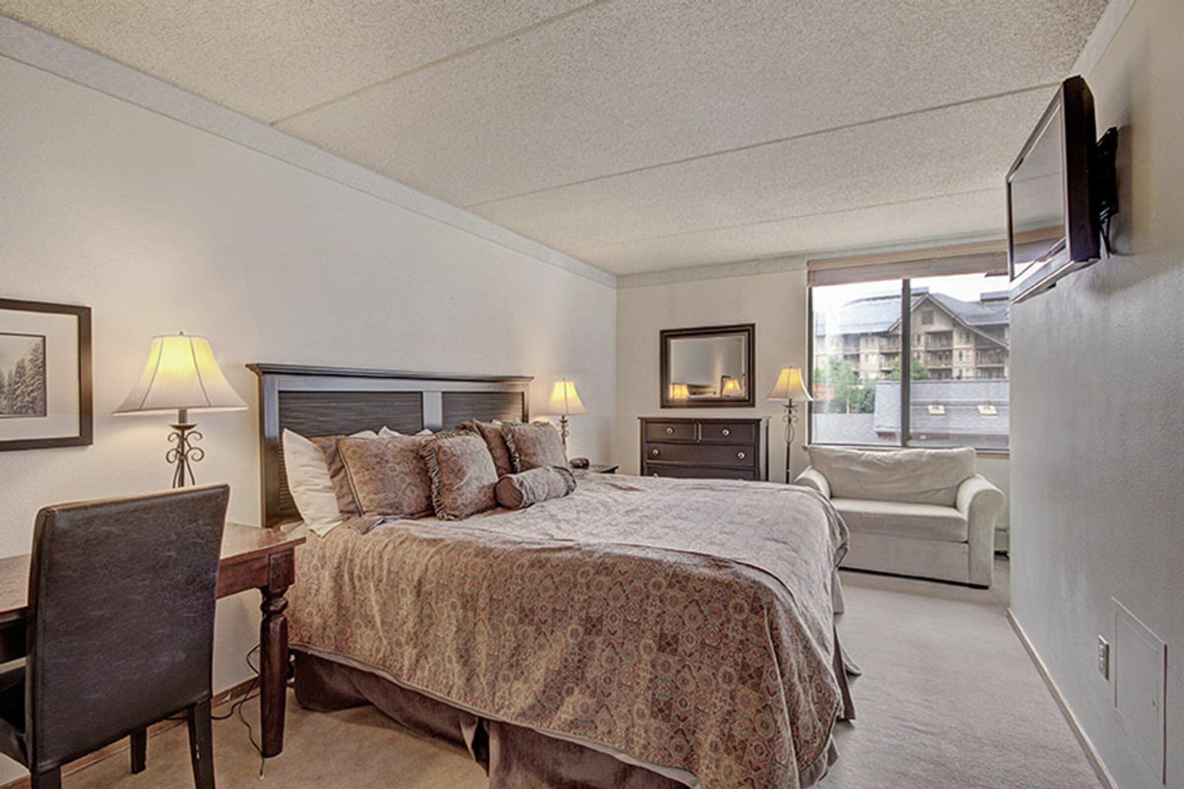 #238/240 - Bedroom