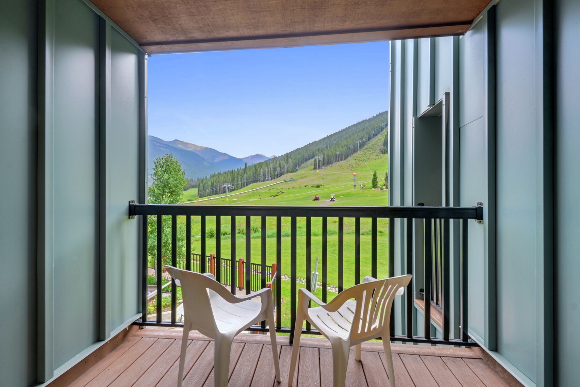 Guest Room Balcony