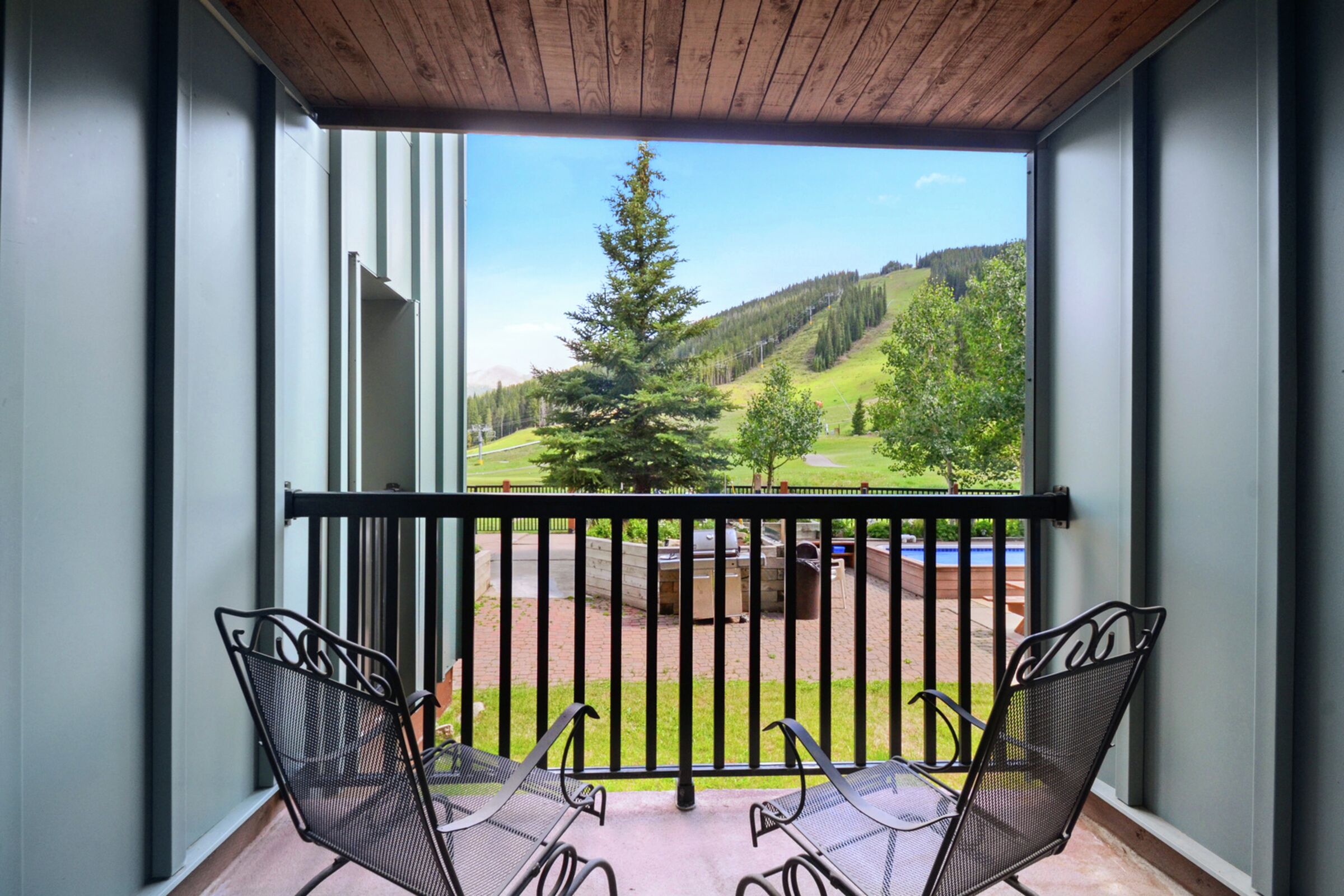 Guest Room Balcony