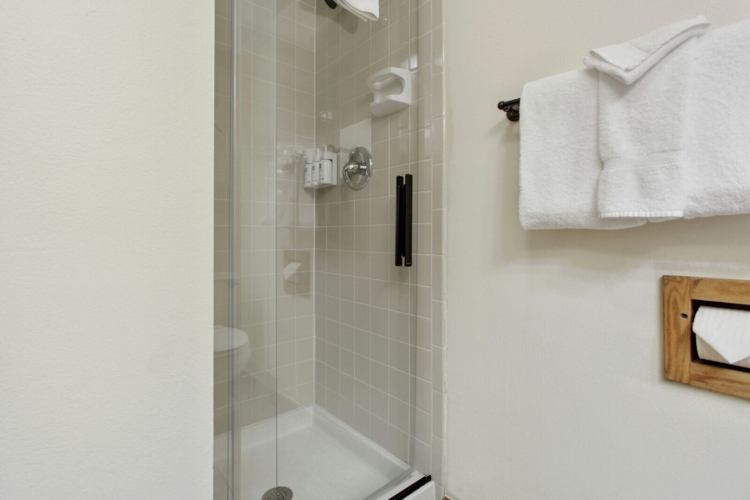 #305 - Bathroom