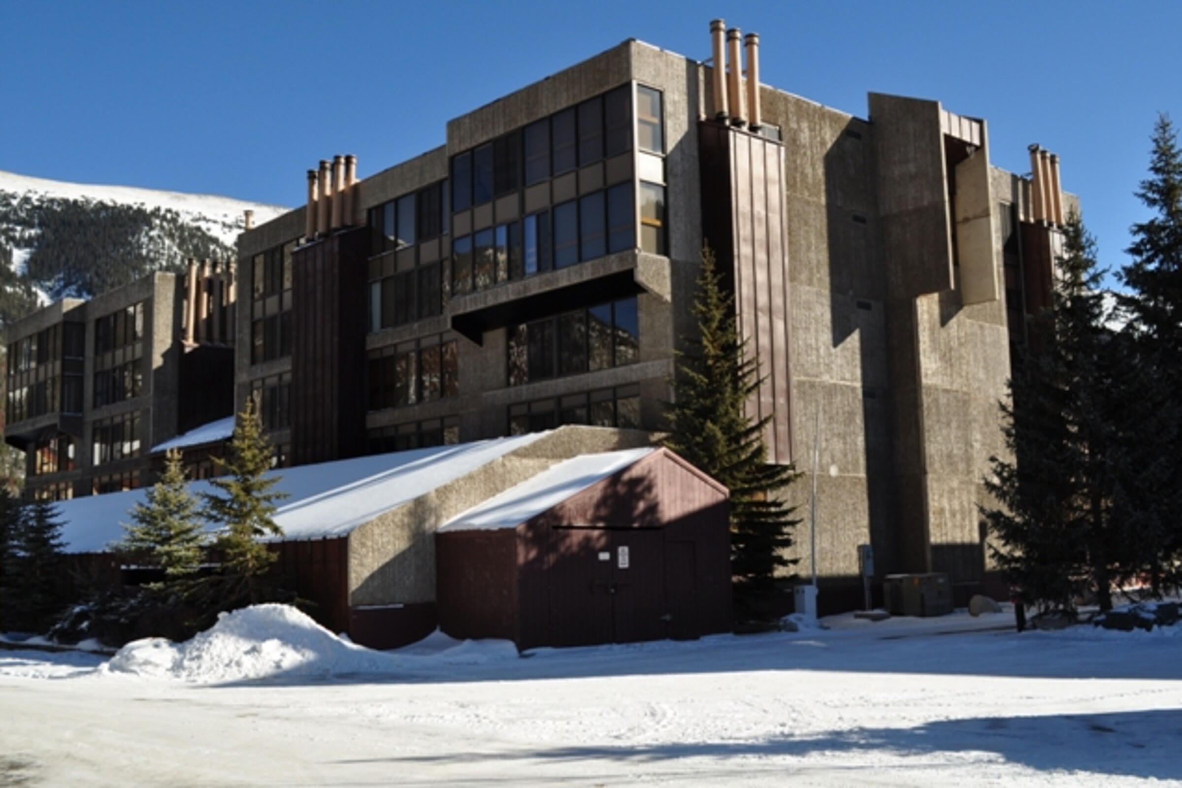 Snowflake Lodge