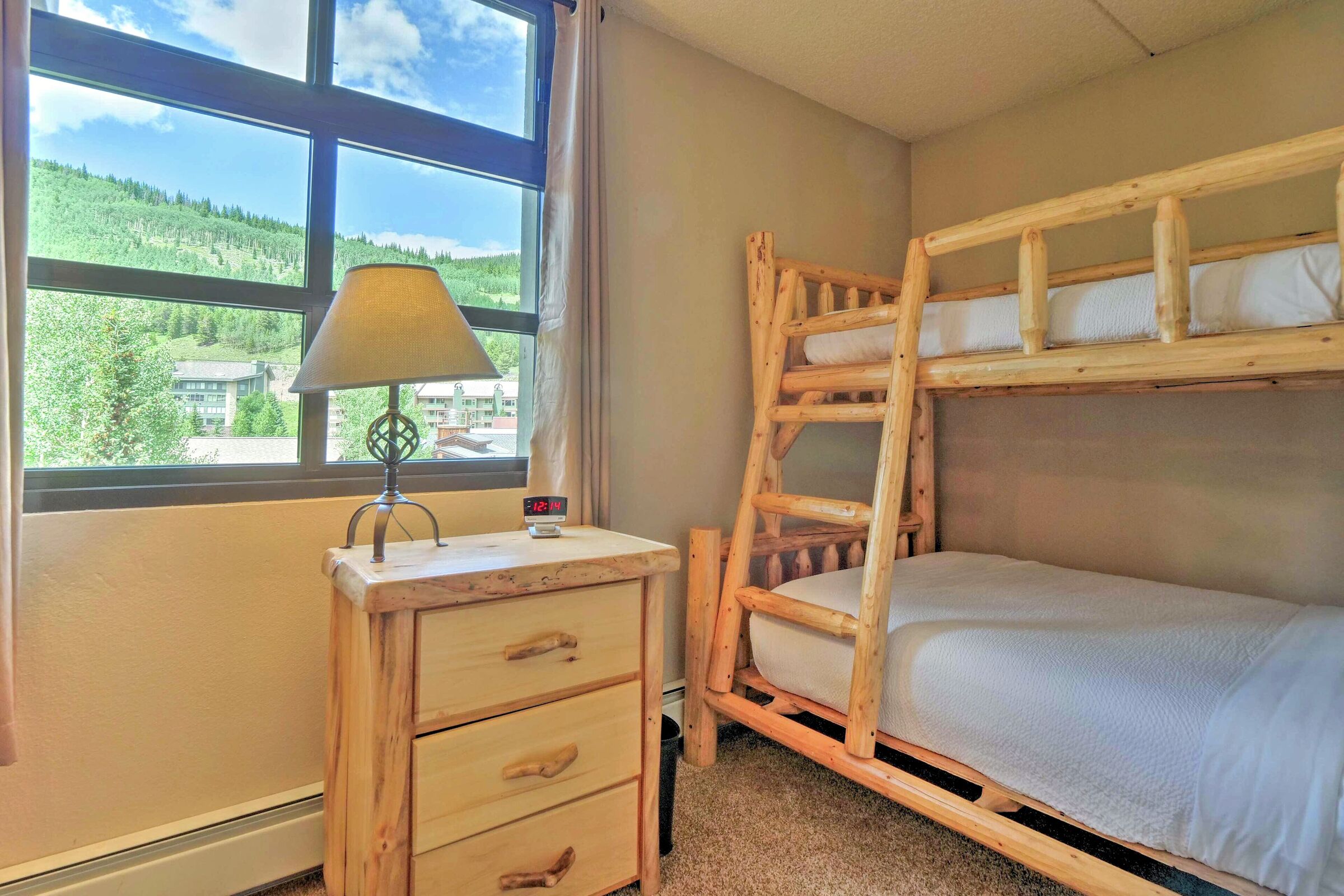 Den with Bunk Bed