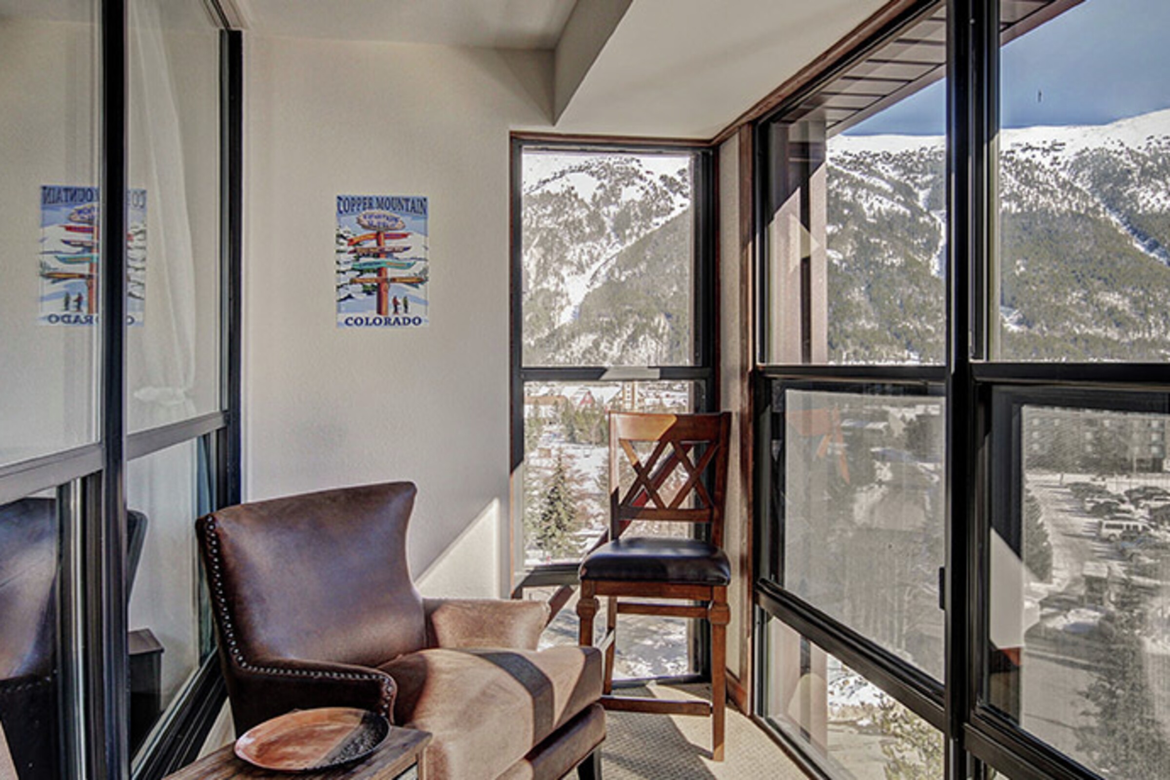 #609 - Glass Enclosed Balcony