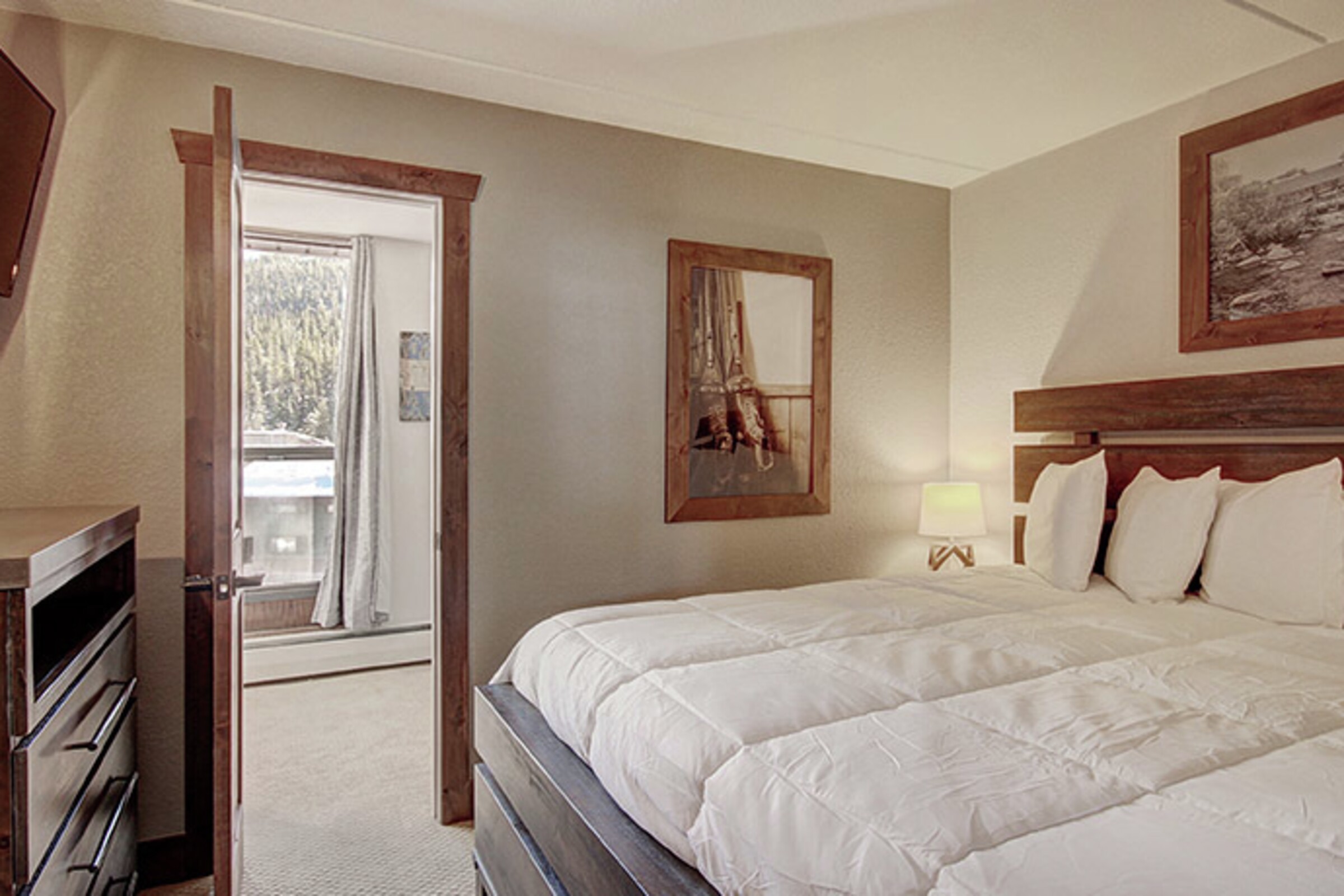 #607/609 - Master Bedroom