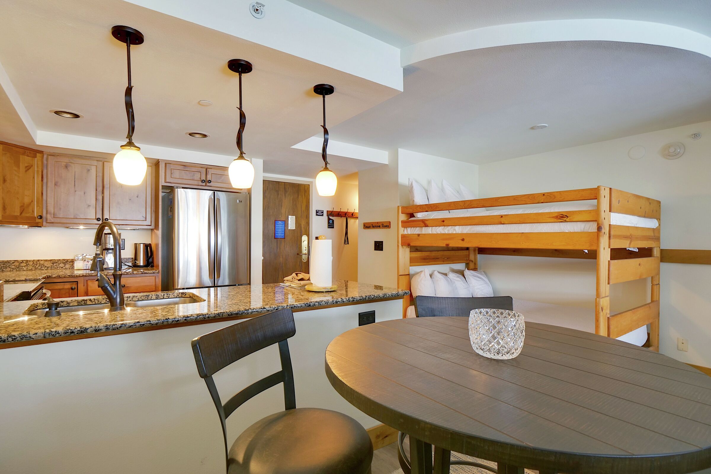 #610 - Dining Room