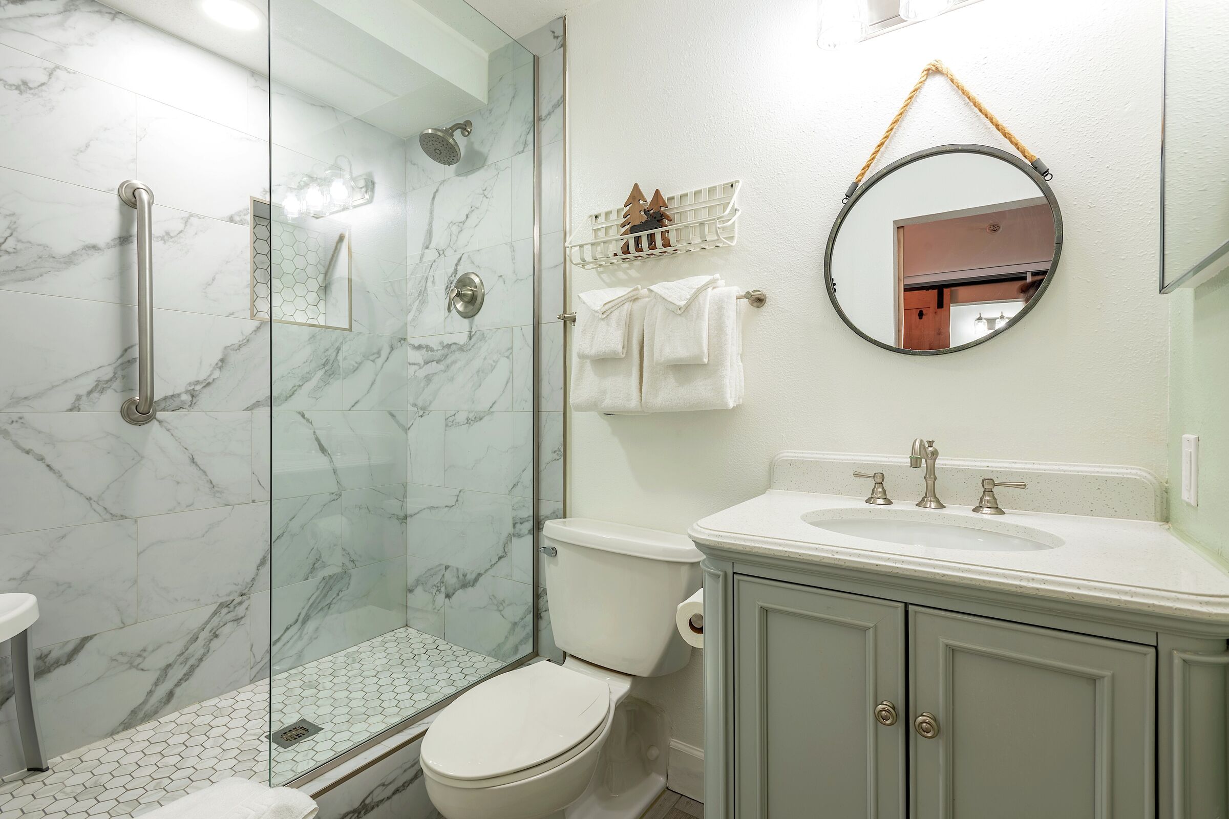 Studio Bathroom