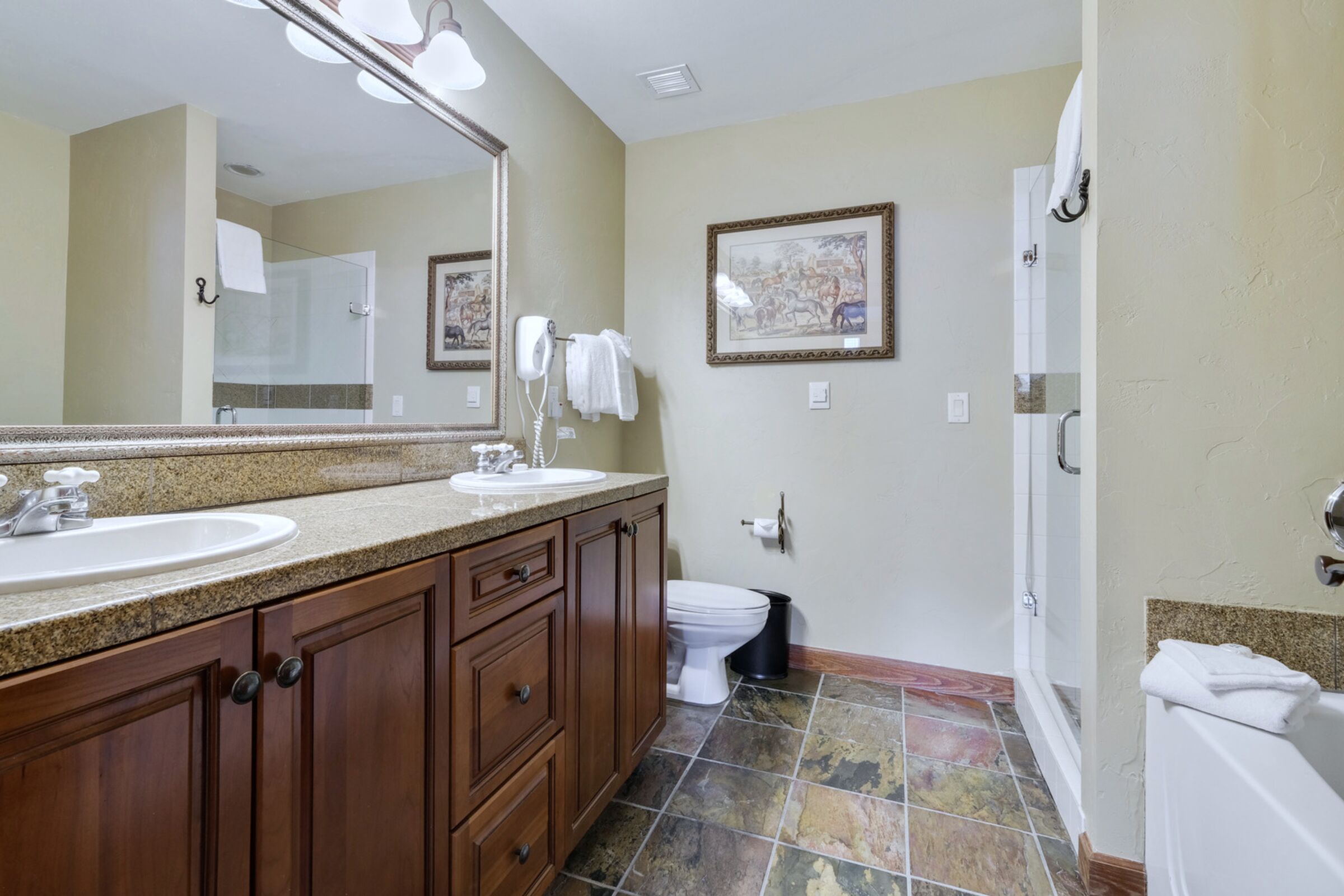 Master Ensuite Bathroom