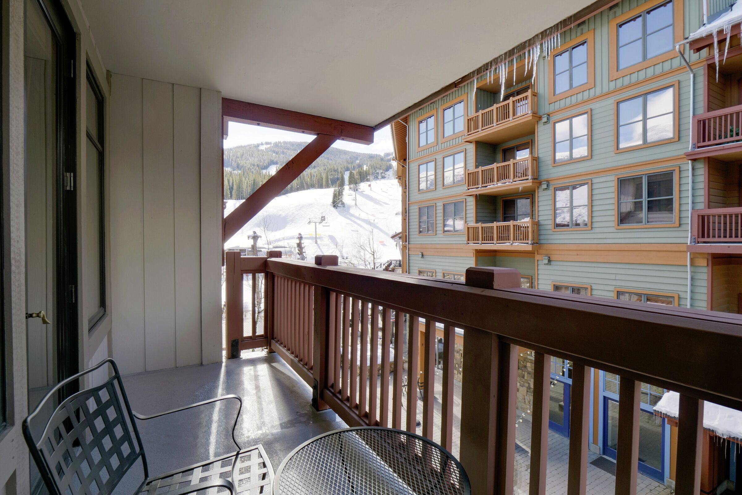 #305 - Balcony
