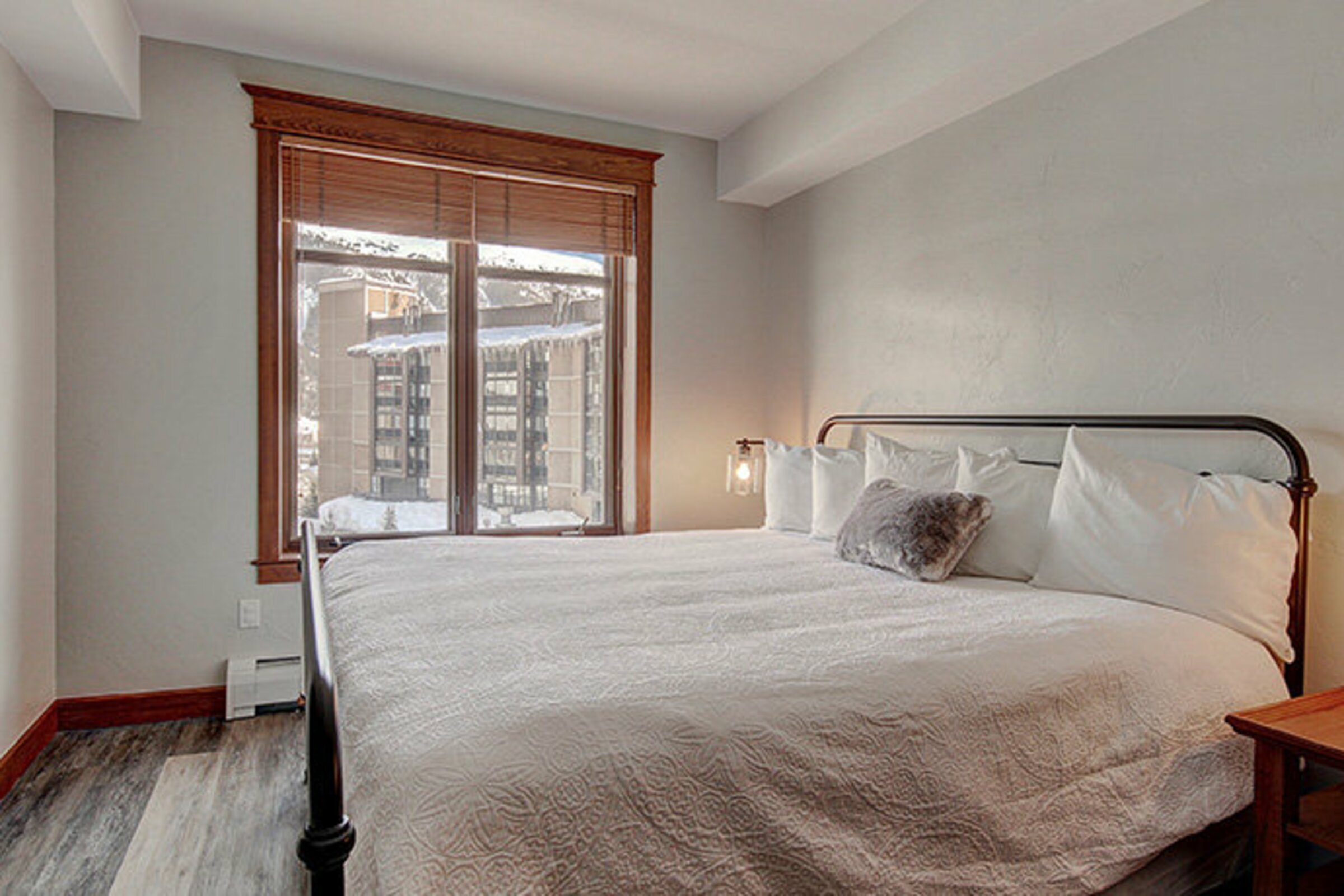 #410 - Bedroom
