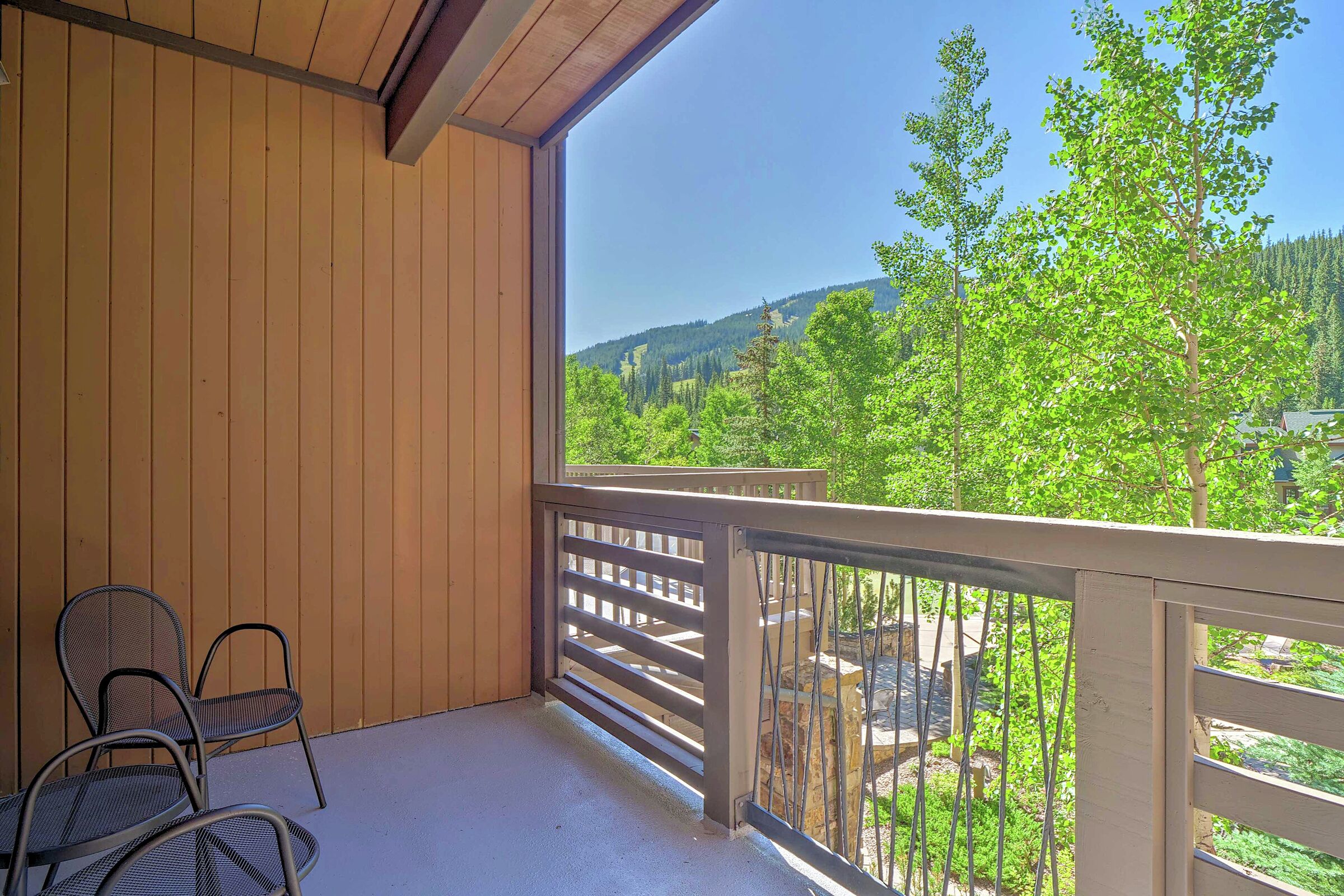 #208 - Balcony