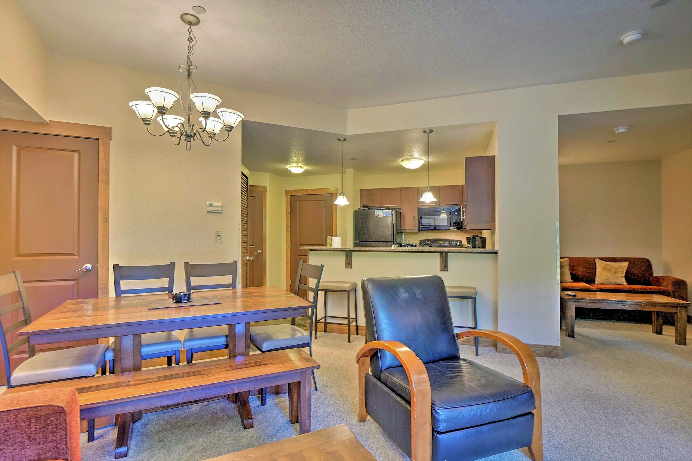 #208 - Living Area