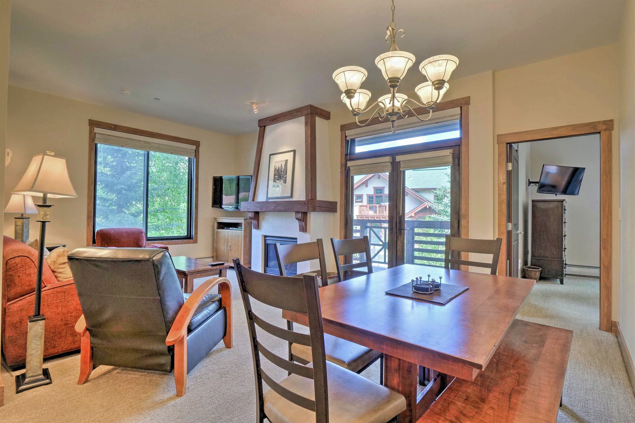 #103 - Dining Area
