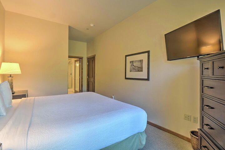 #109 - Master Bedroom