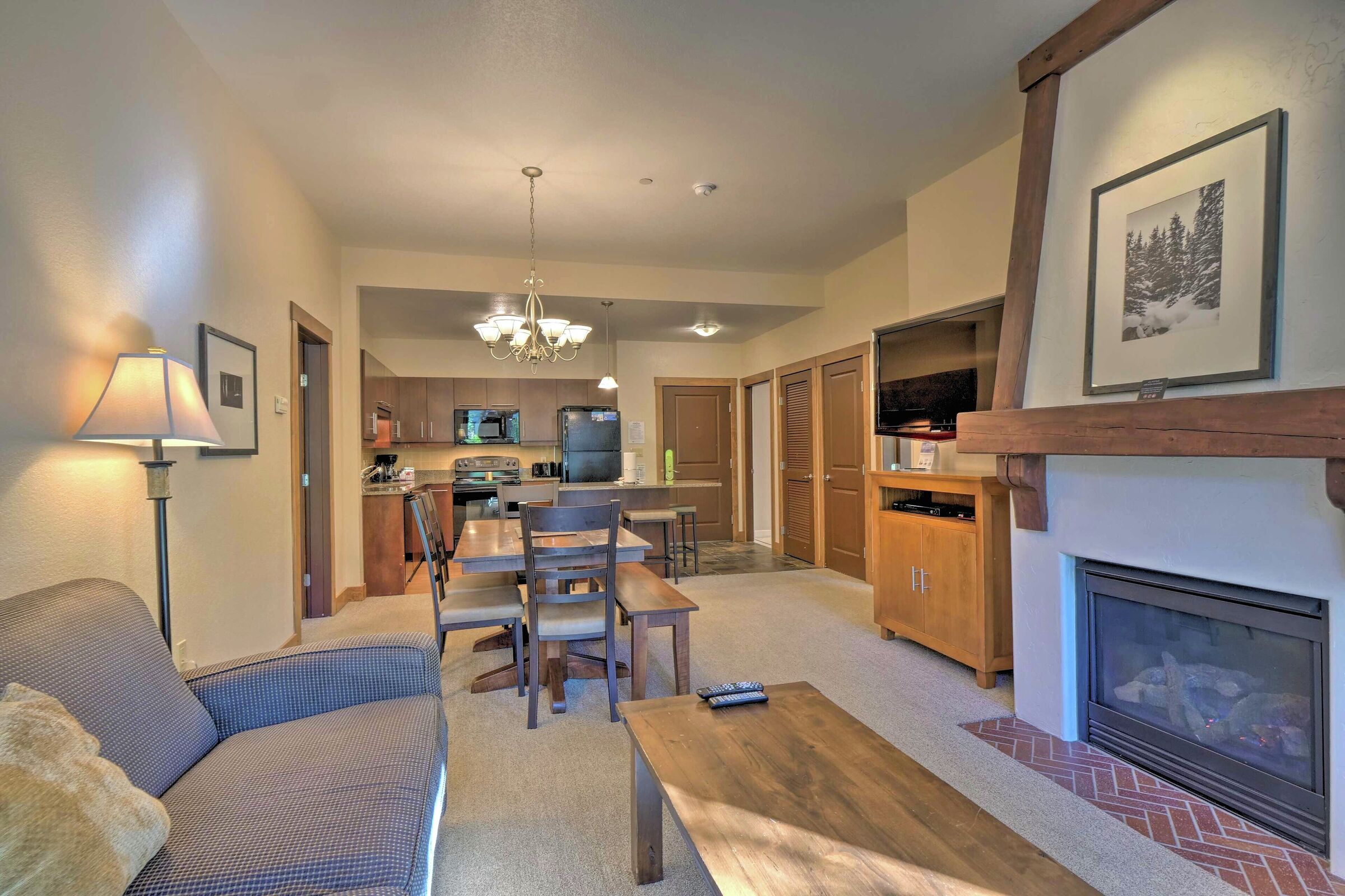 #109 - Living Area