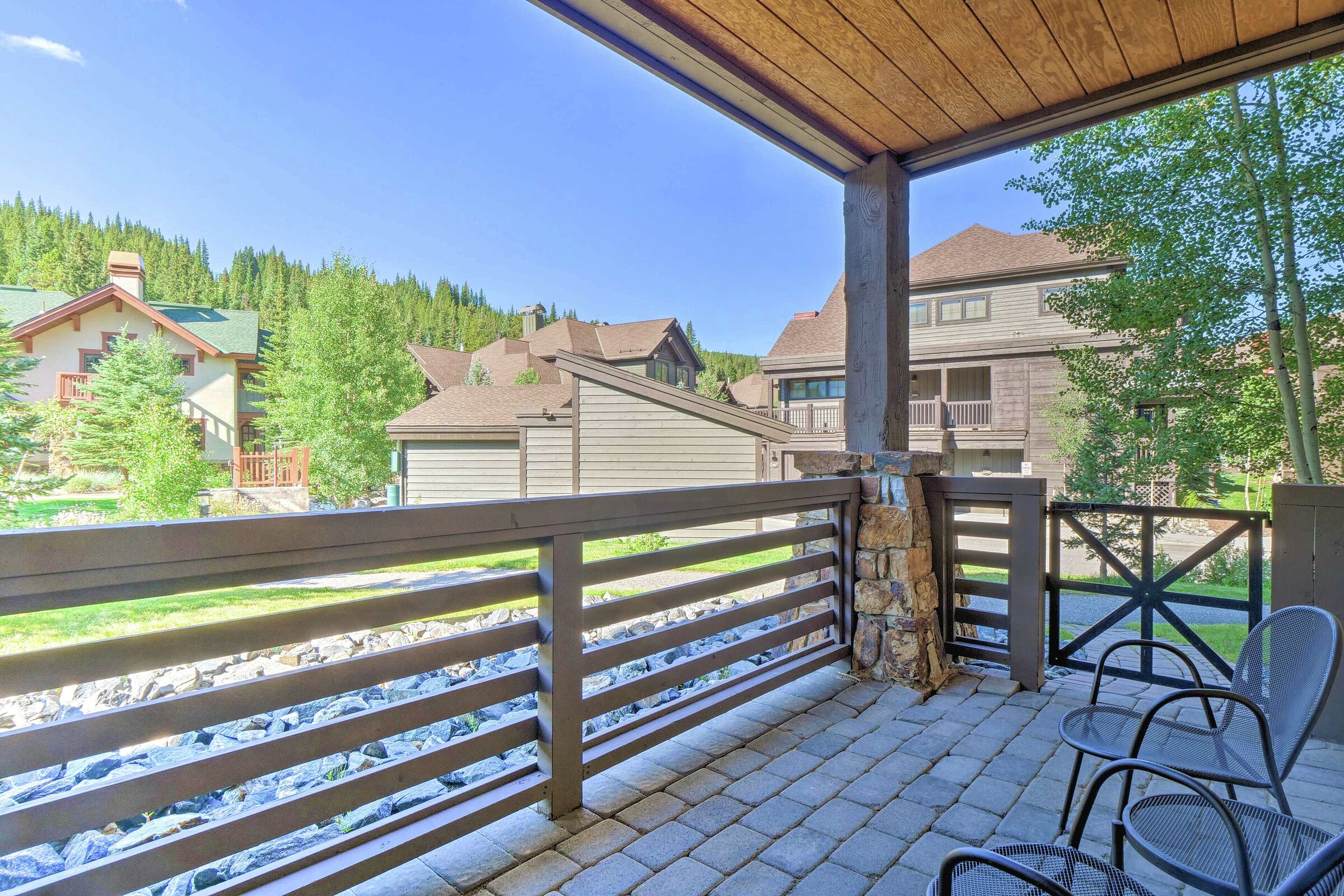 #113 - Patio