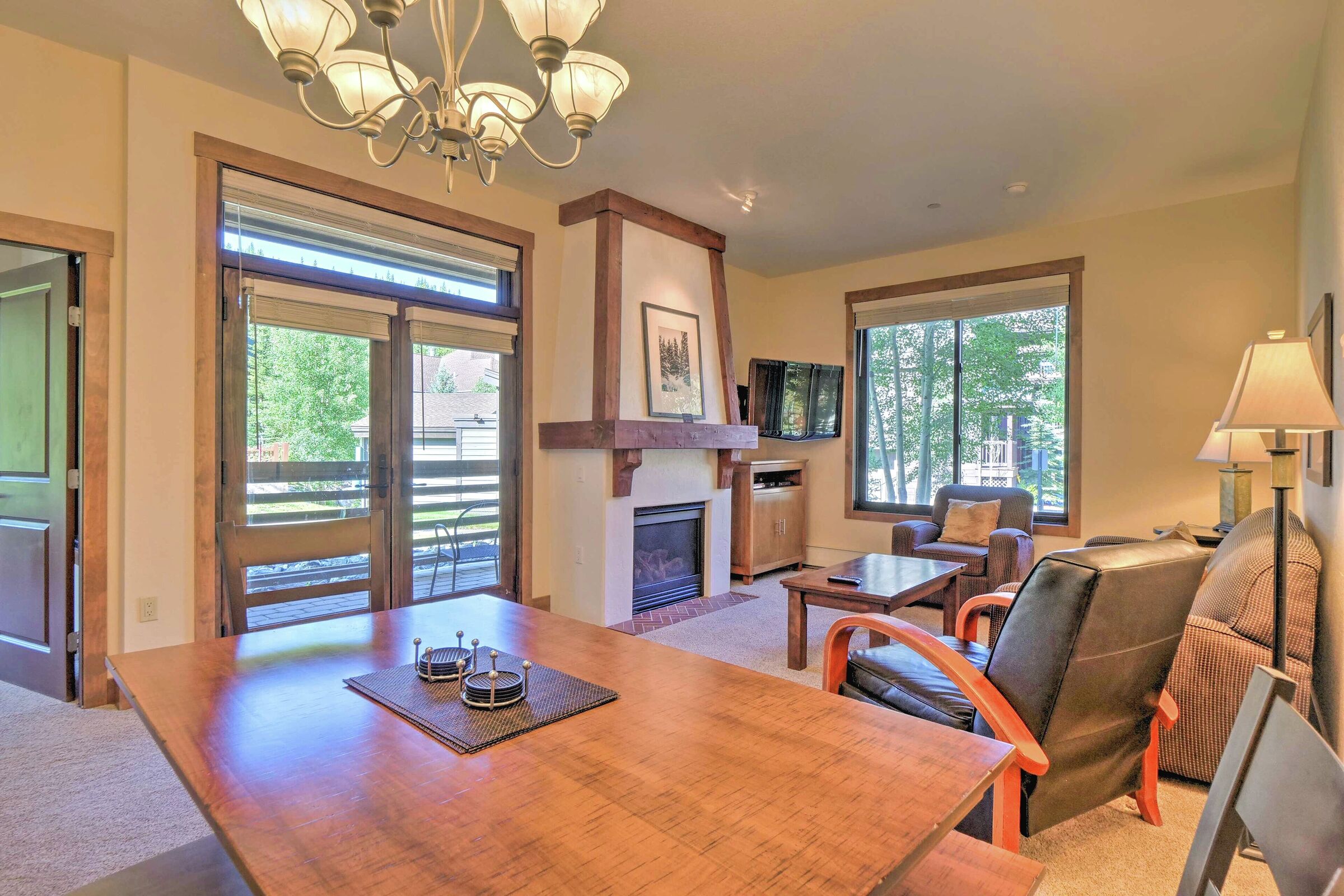 #113 - Dining Area