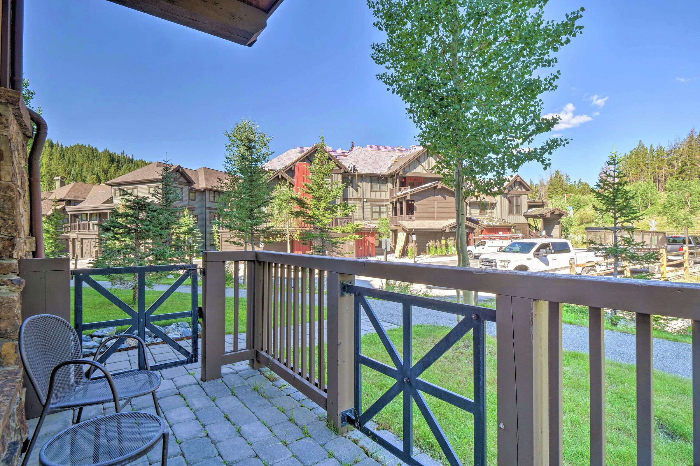 #115 - Patio