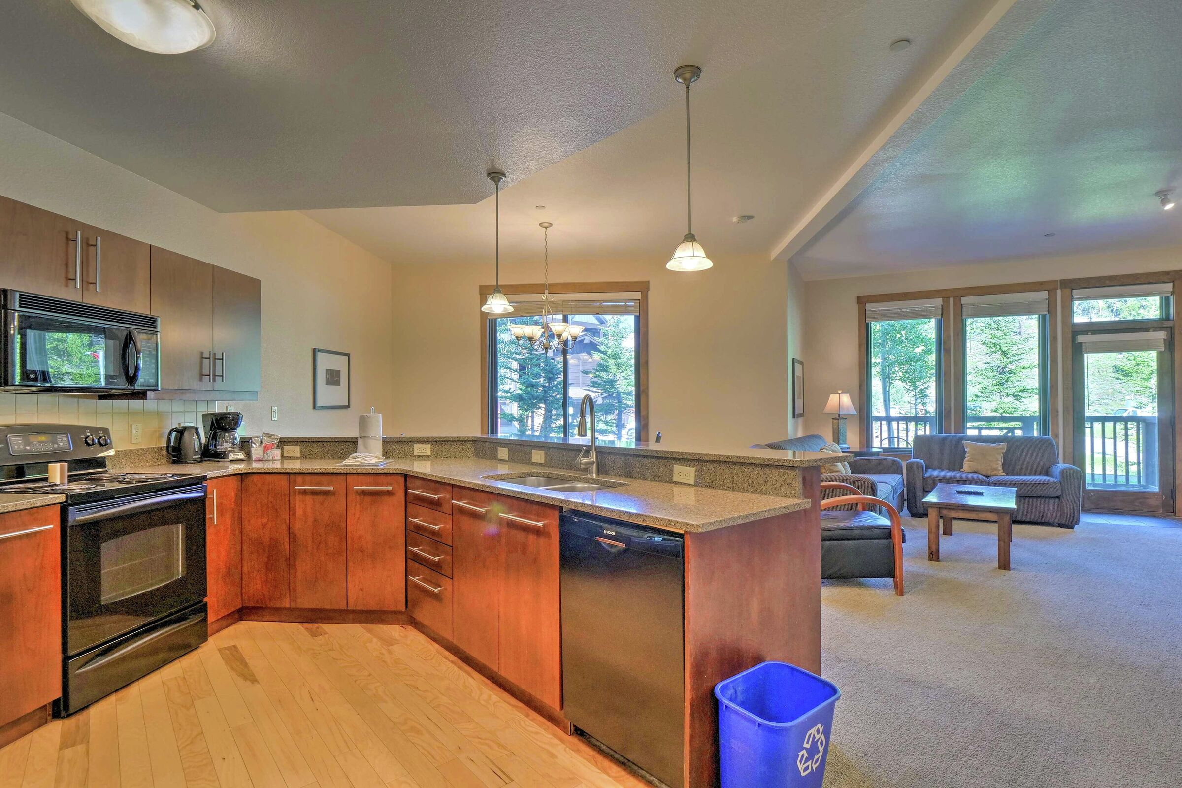 #115 - Kitchen