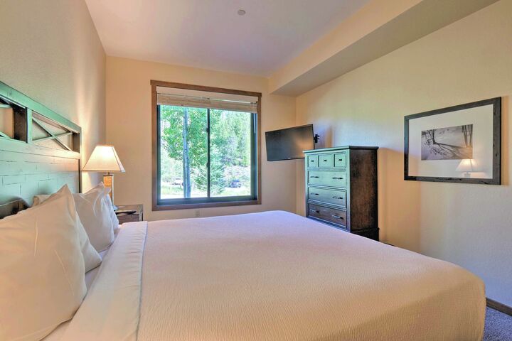 #118 - Master Bedroom