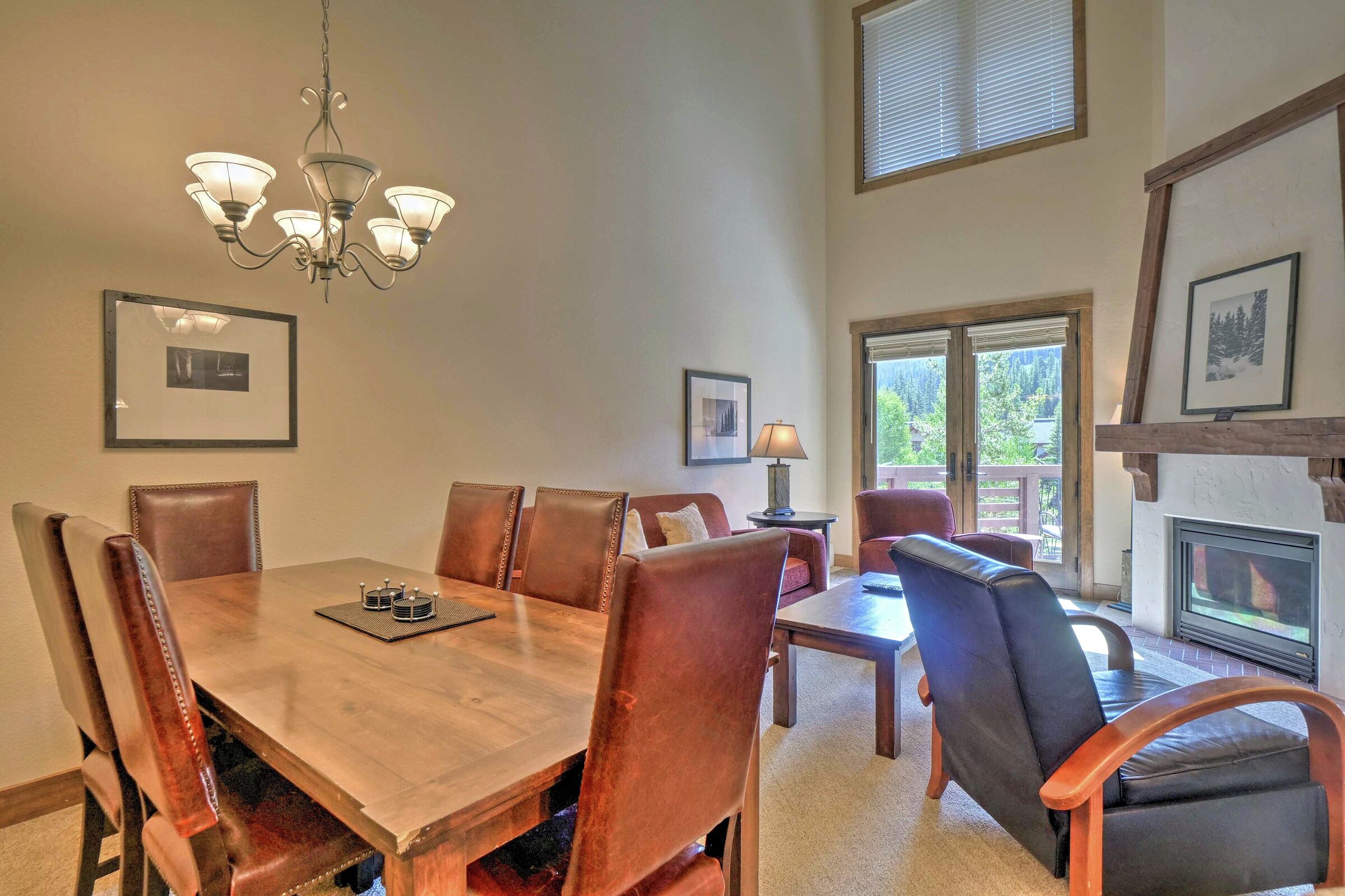 #210 - Dining Area