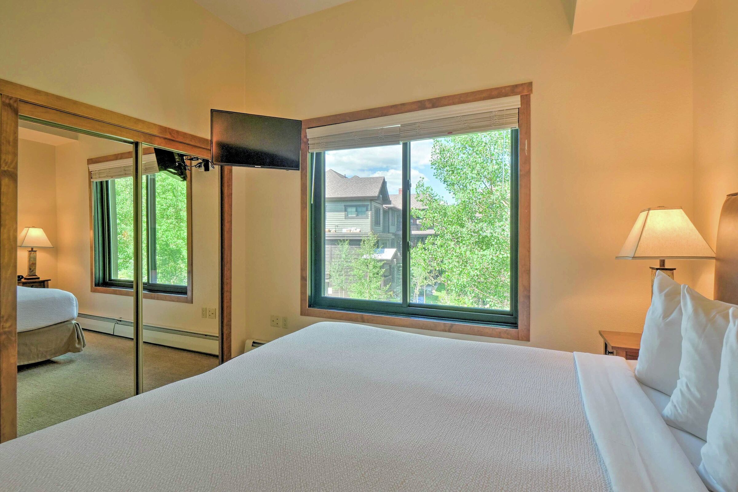 #213 - Bedroom