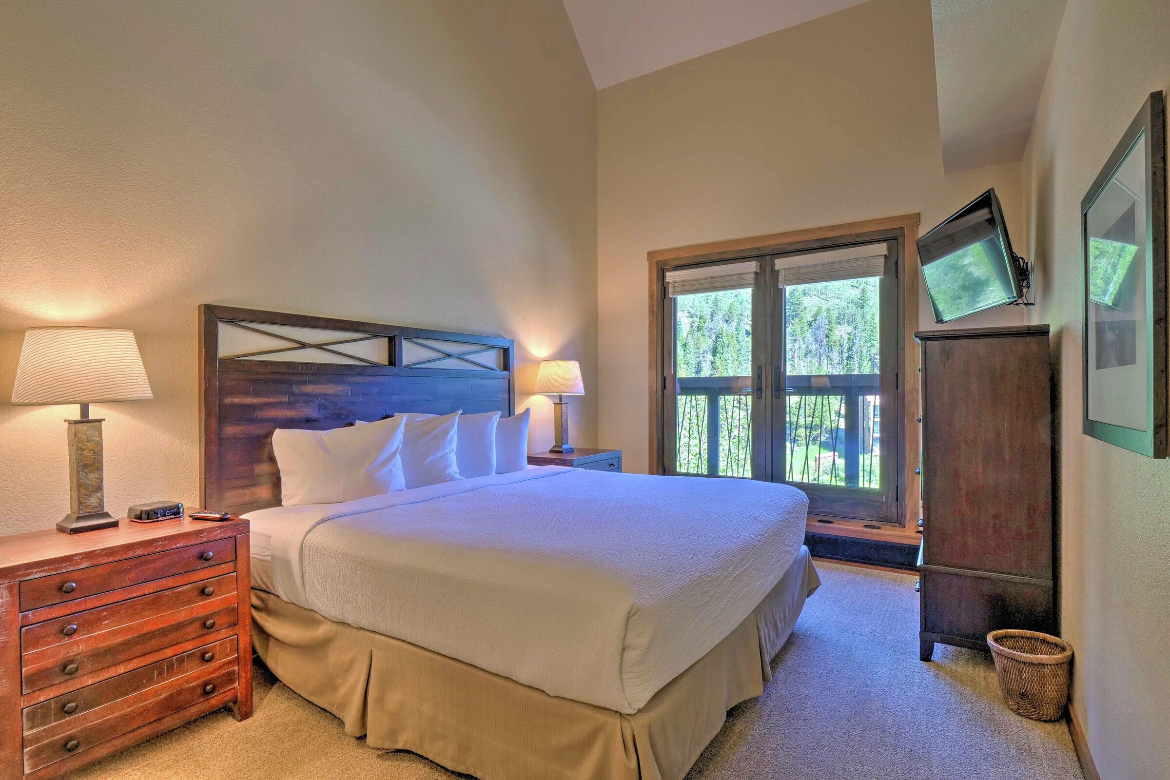 #201 - Master Bedroom