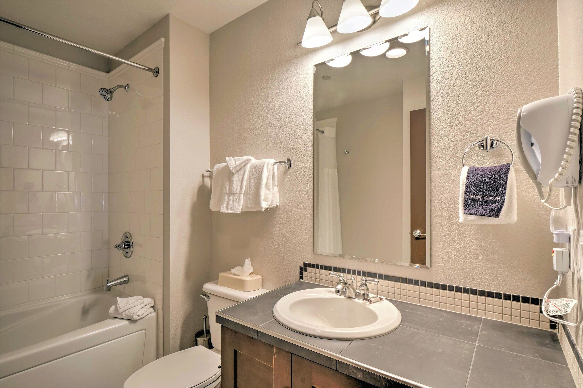 #201 - Bathroom