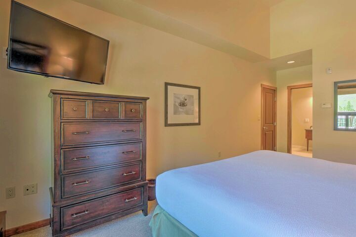 #201 - Master Bedroom