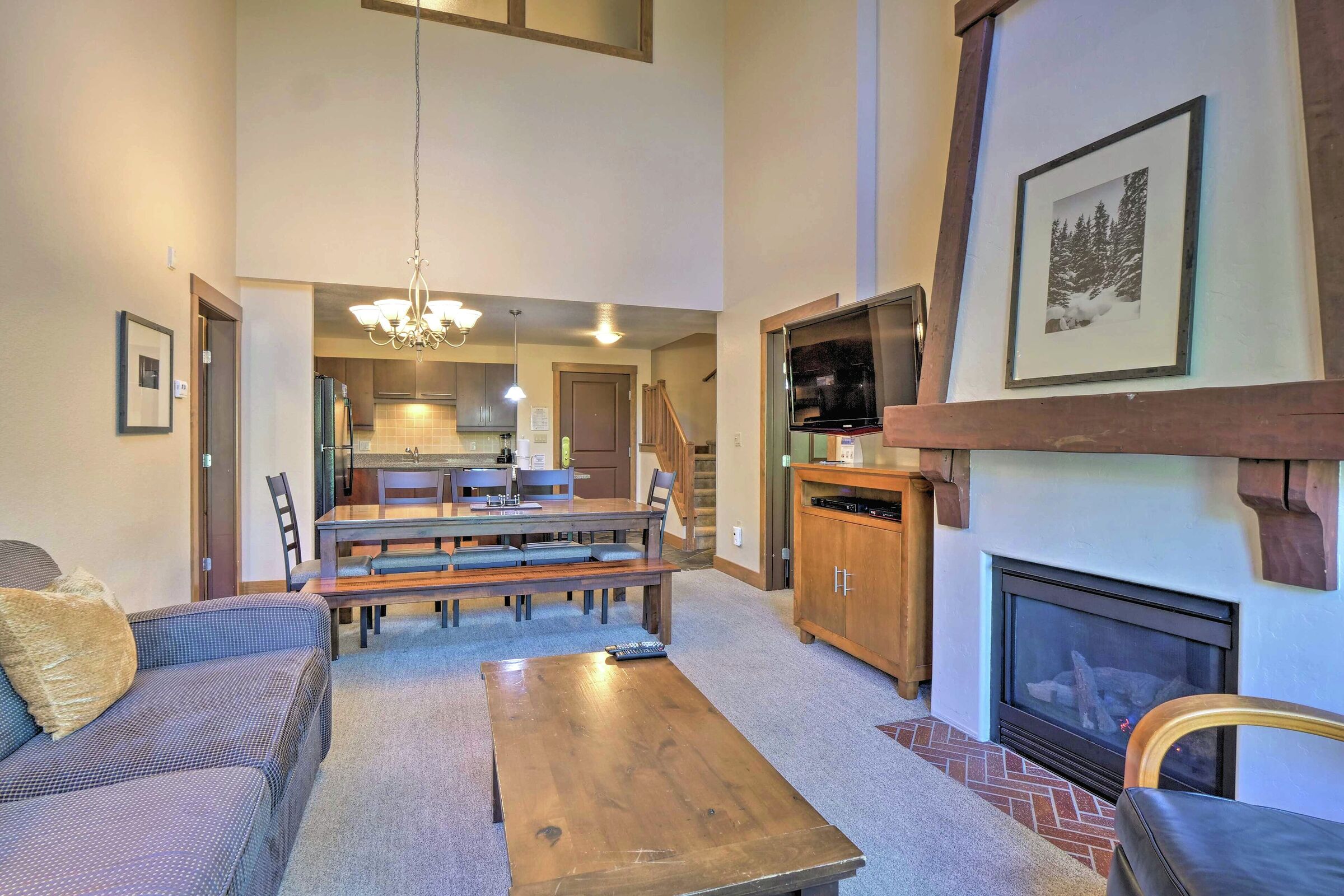 #205 - Living Area