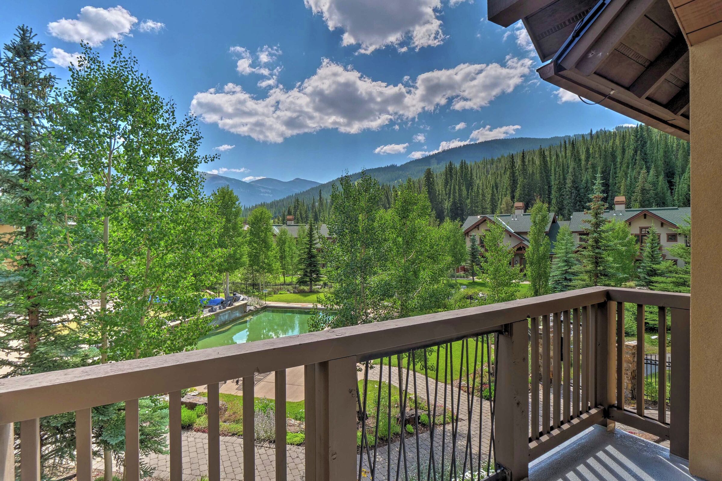 #211 - Balcony