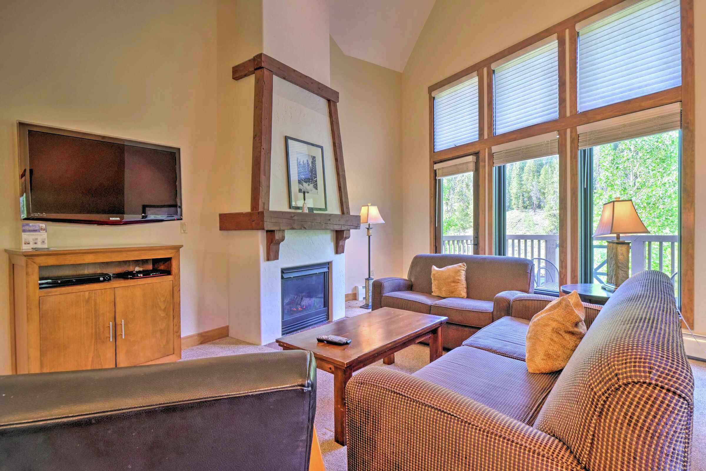 #218 - Living Area