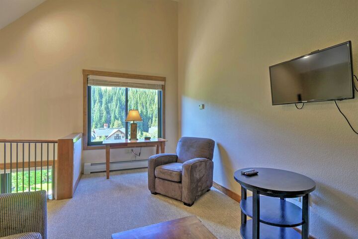 #301 - Loft with Sitting Area