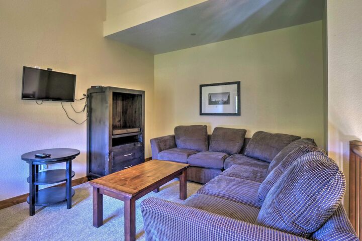 #301 - Loft with Sitting Area