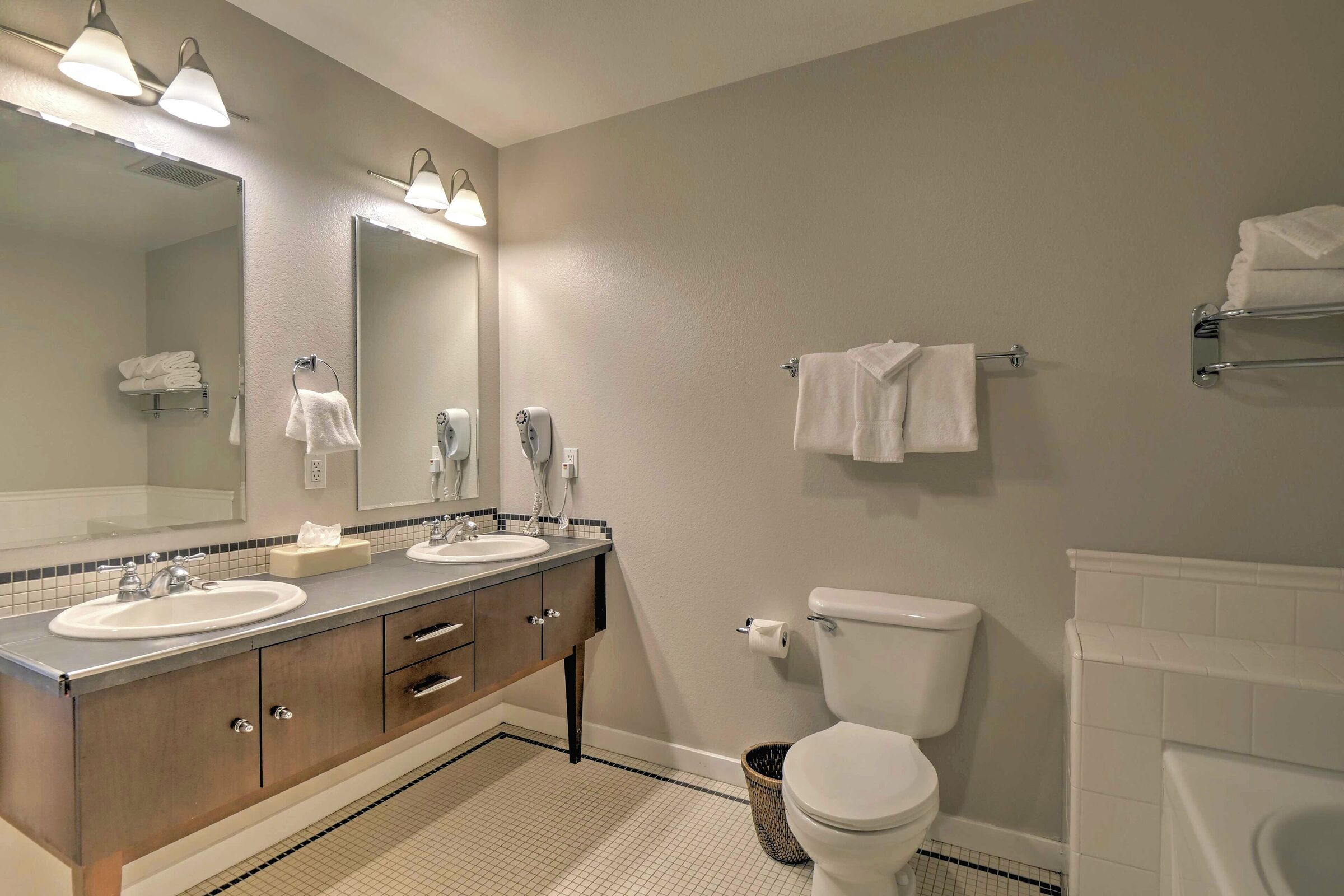 Master Ensuite Bathroom