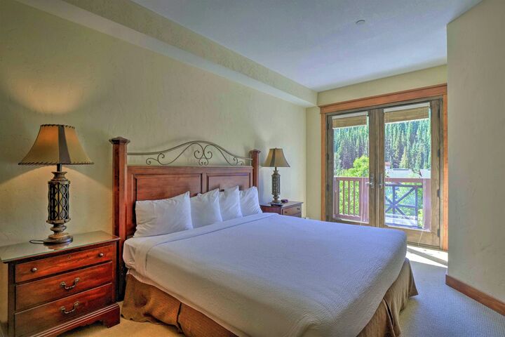 #302 - Master Bedroom