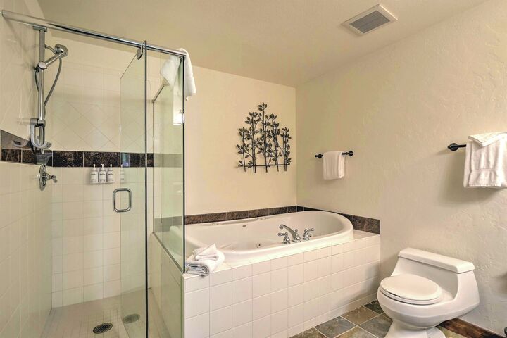 #302 - Master Ensuite Bathroom