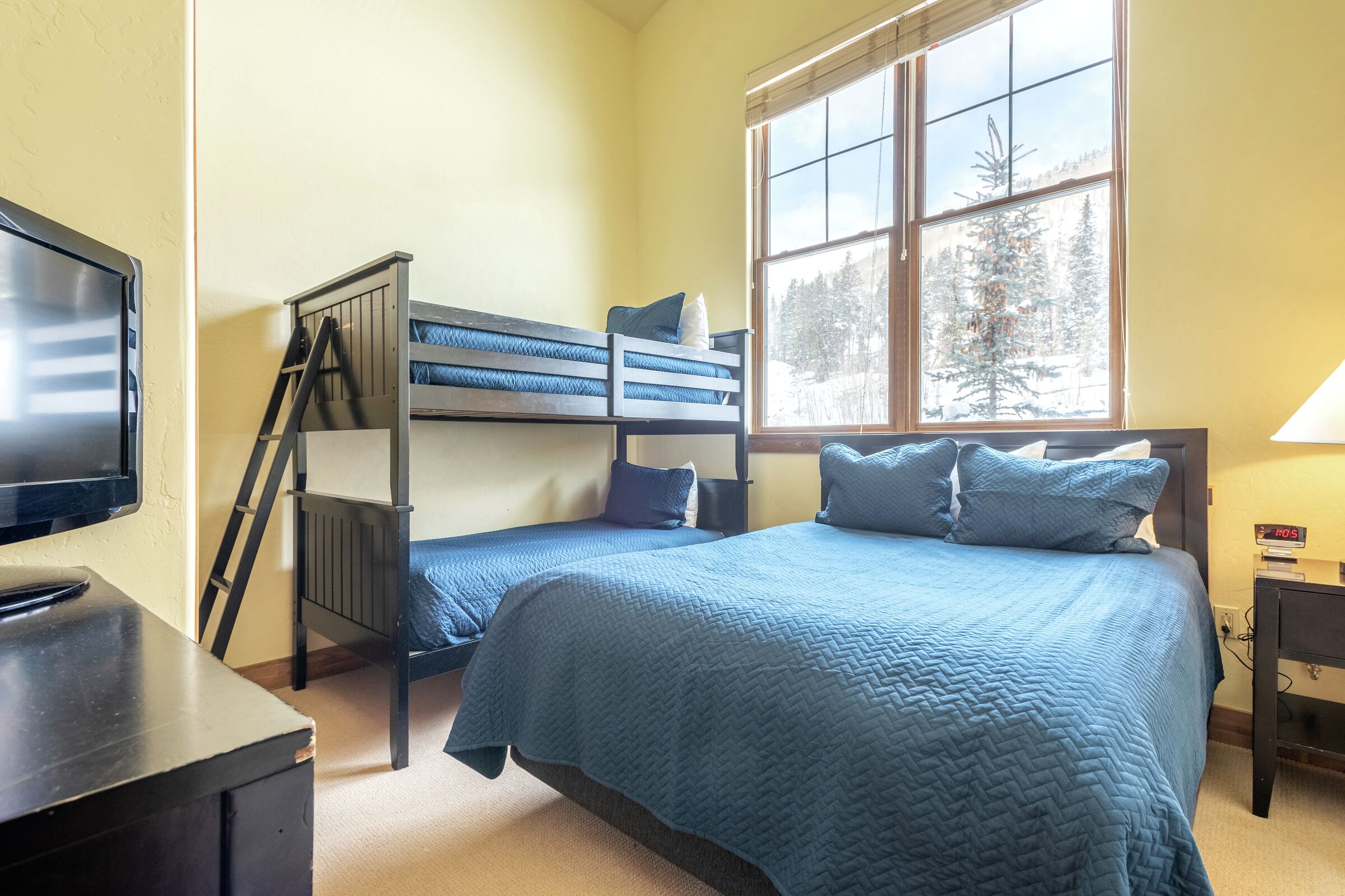 #1201 - Bedroom
