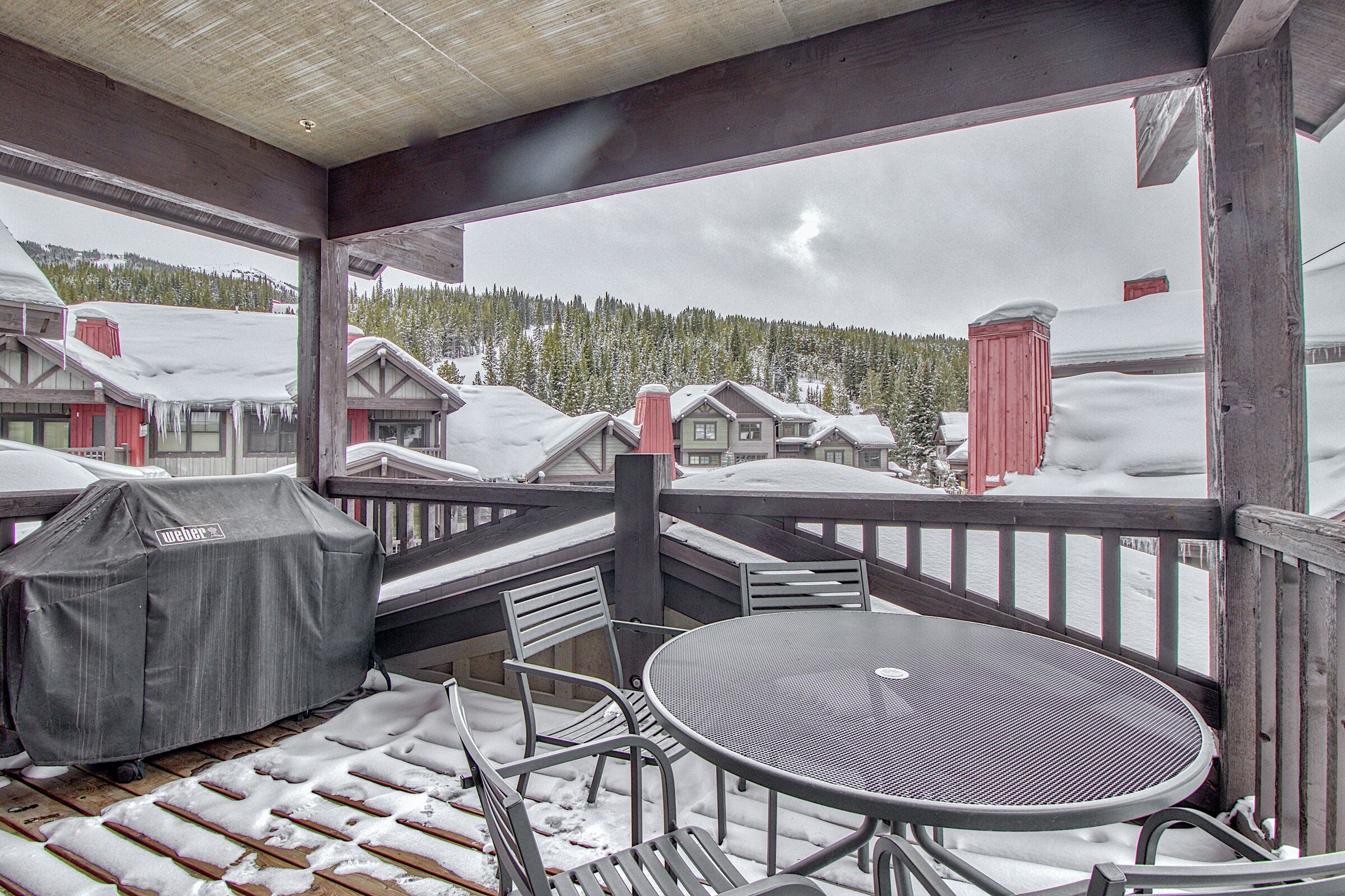 Balcony with BBQ