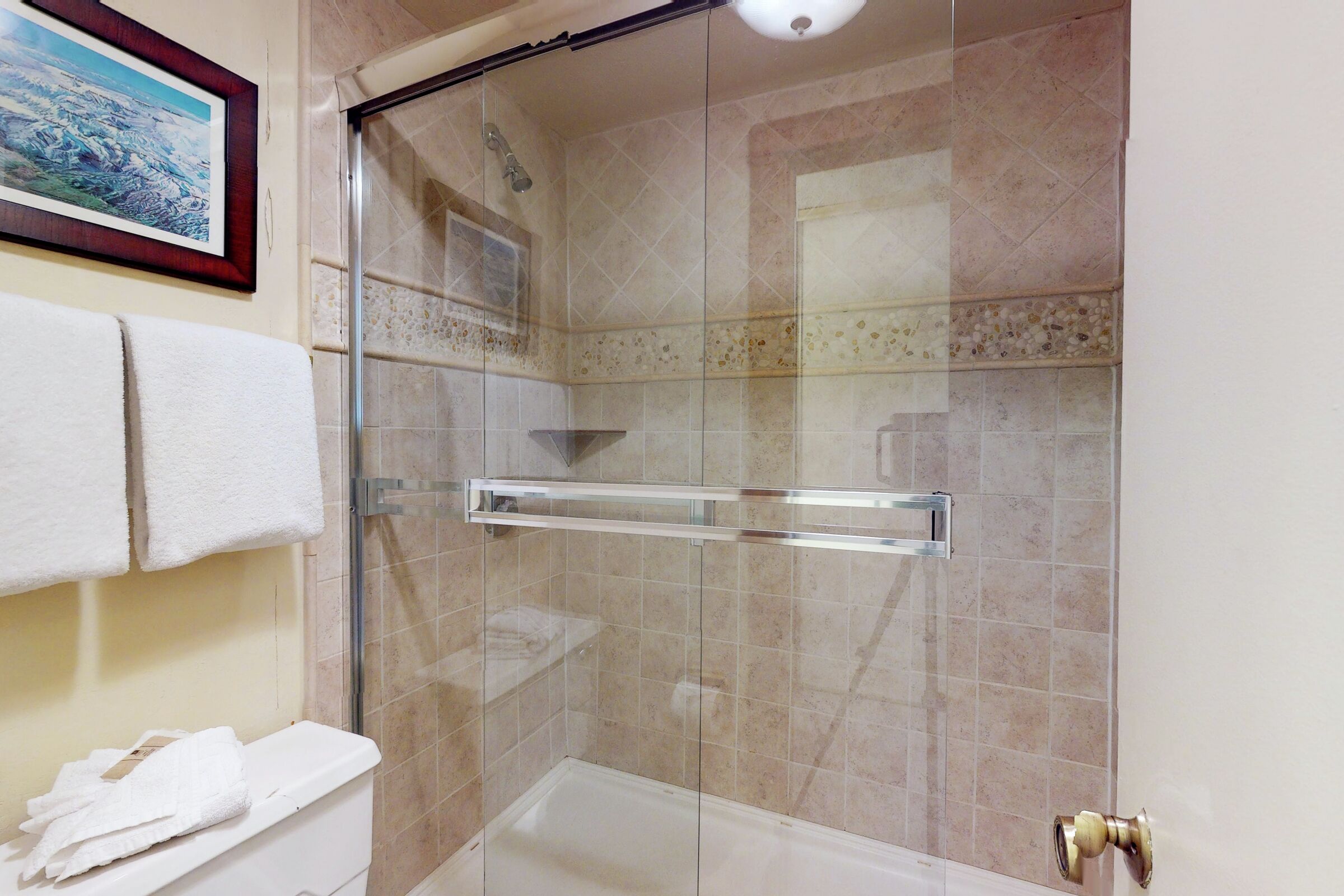 #102 - Master Ensuite Bathroom