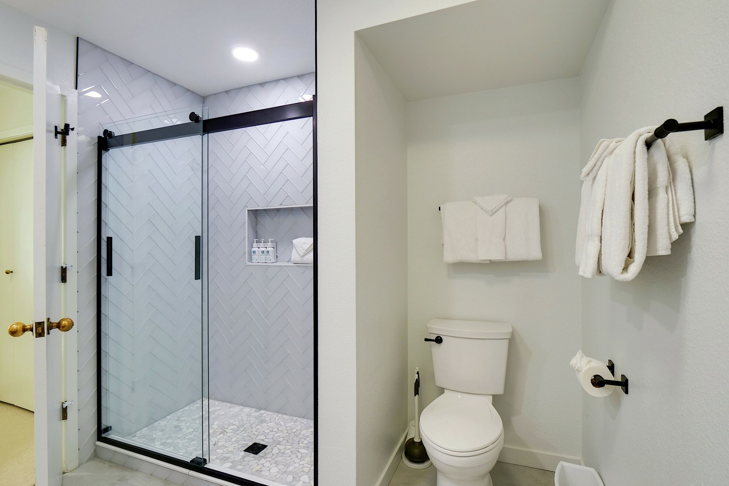 Master Ensuite Bathroom