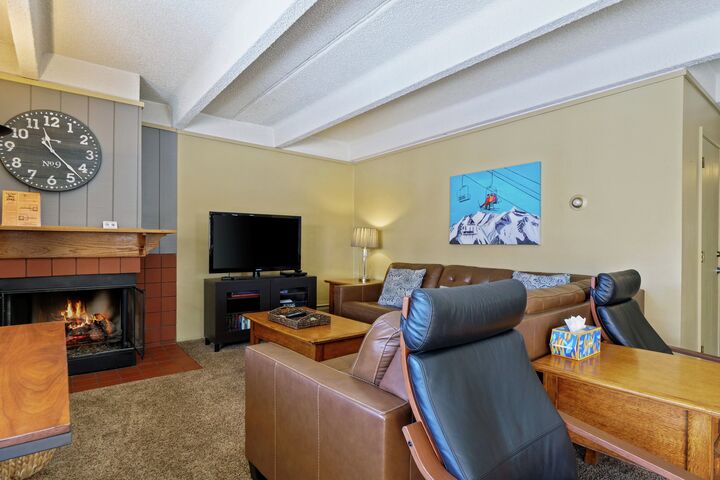 #210 - Living Area