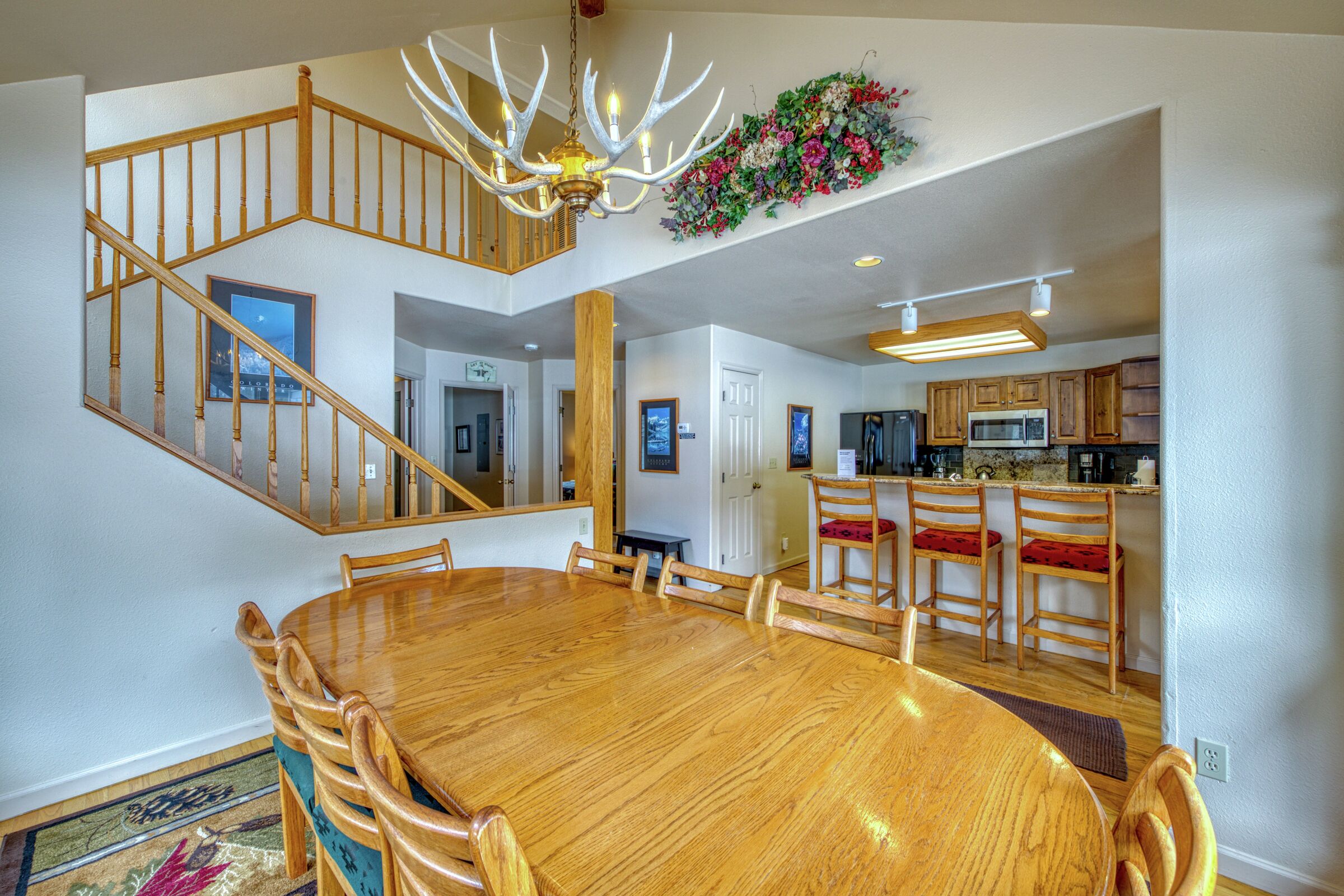Dining Room & Kitchen