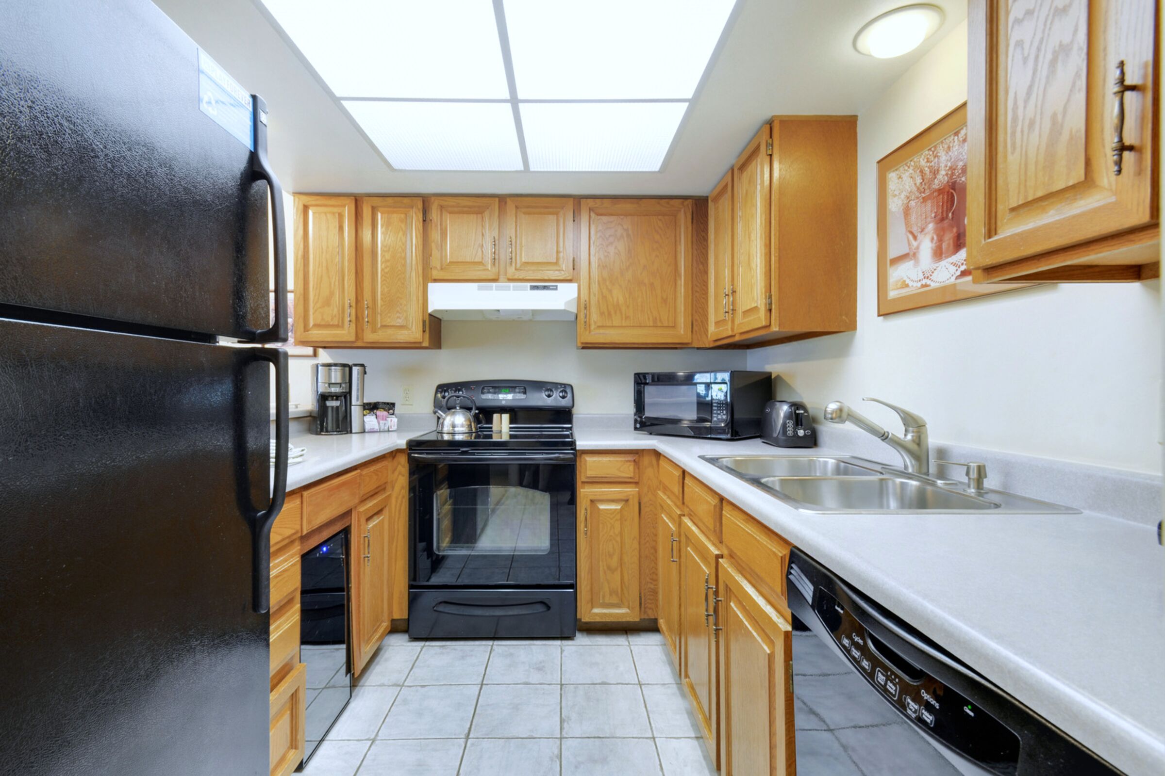 #206/206A - Kitchen
